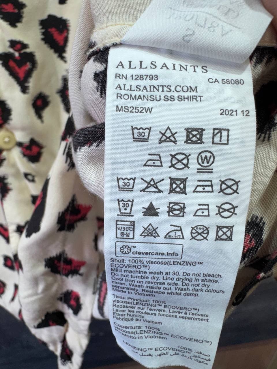 Allsaints Allsaints Romansu Heart Print Short Sleeve Shirt Size US S / EU 44-46 / 1 - 7 Thumbnail