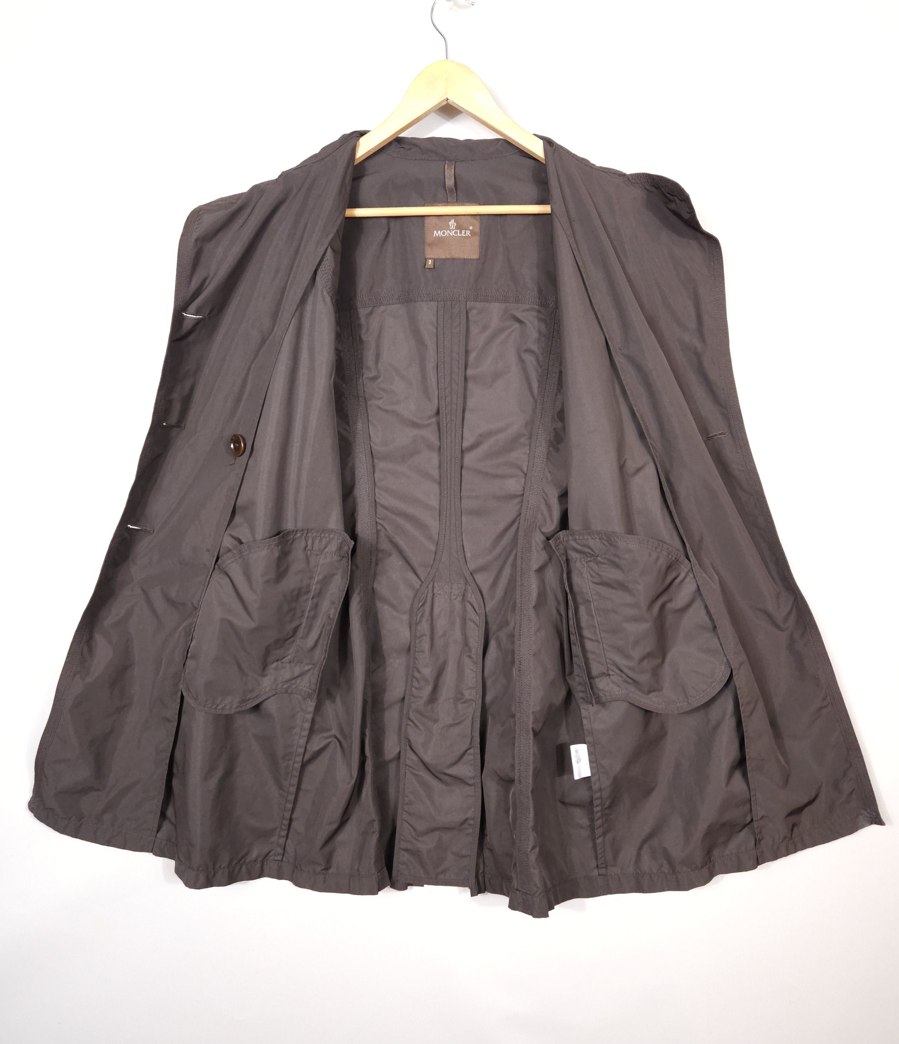 Moncler × Vintage Vintage Moncler Trench Coat Polyamide Womens size 3/M-L Size M / US 6-8 / IT 42-44 - 4 Thumbnail