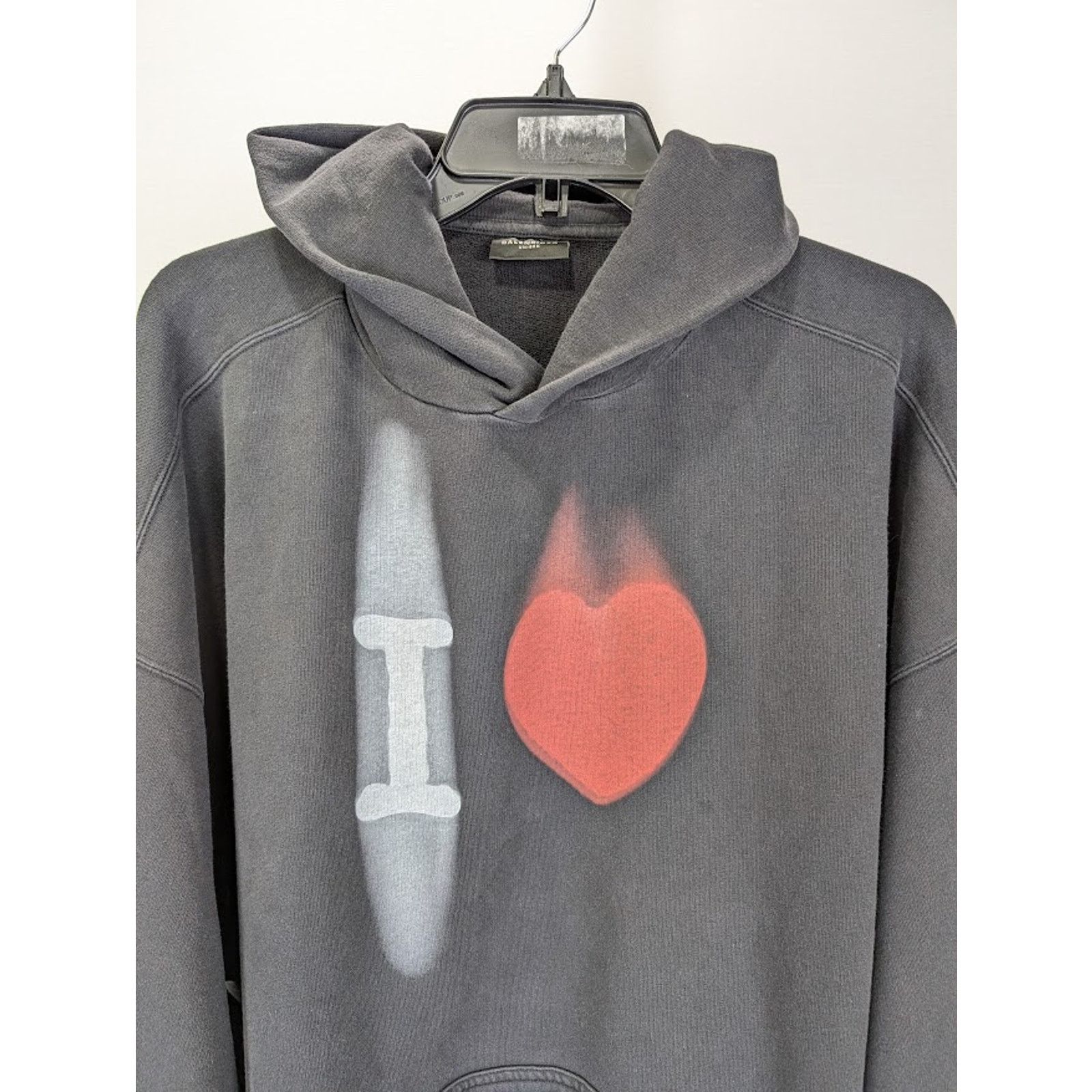 Balenciaga o1rshd1 Small Fit Hoodie in Washed Black Size US M / EU 48-50 / 2 - 2 Thumbnail