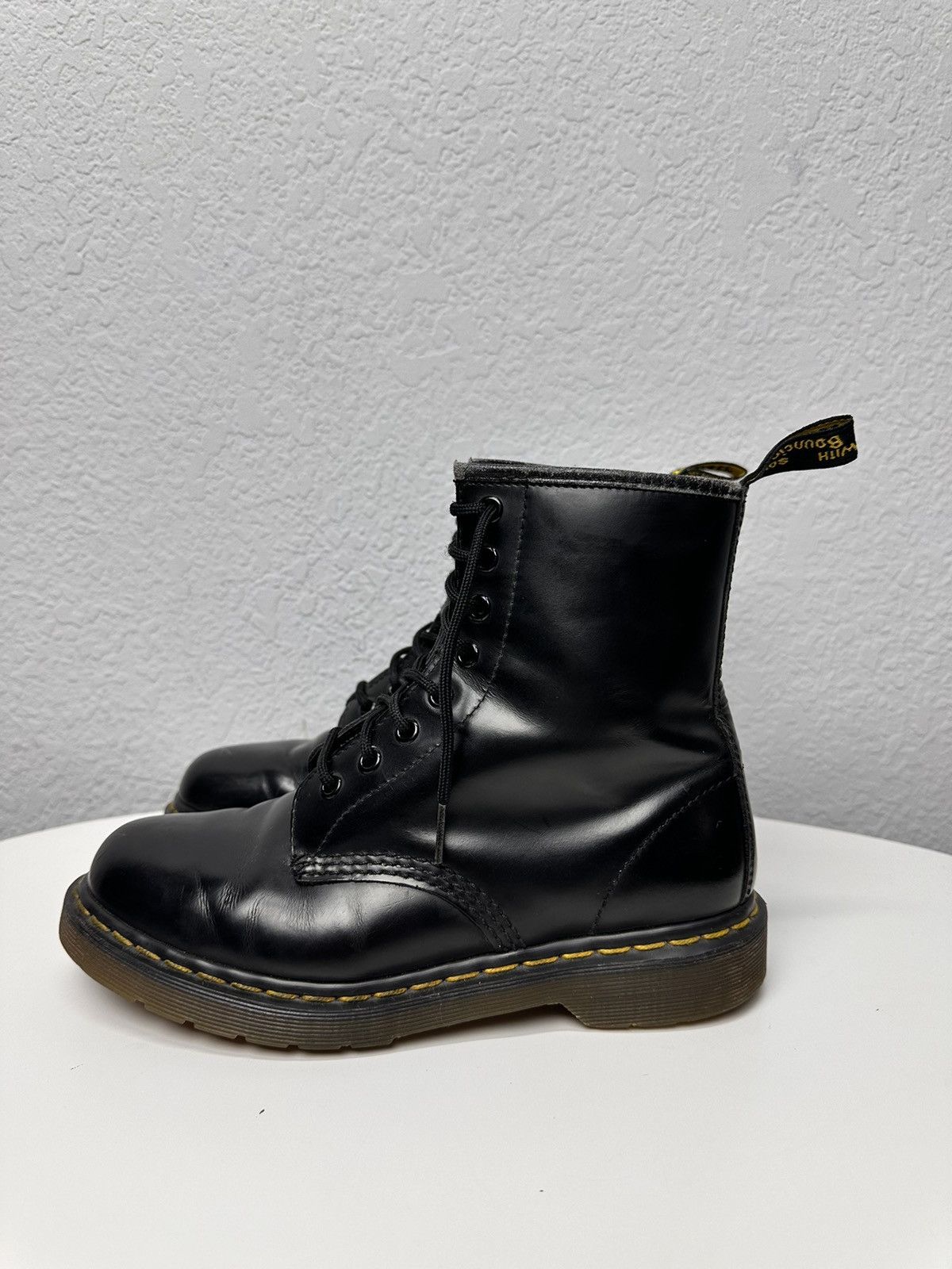 Dr. Martens Dr Martens Black Leather Combat Boots Classic Punk Style Size US 7 / EU 40 - 8 Thumbnail