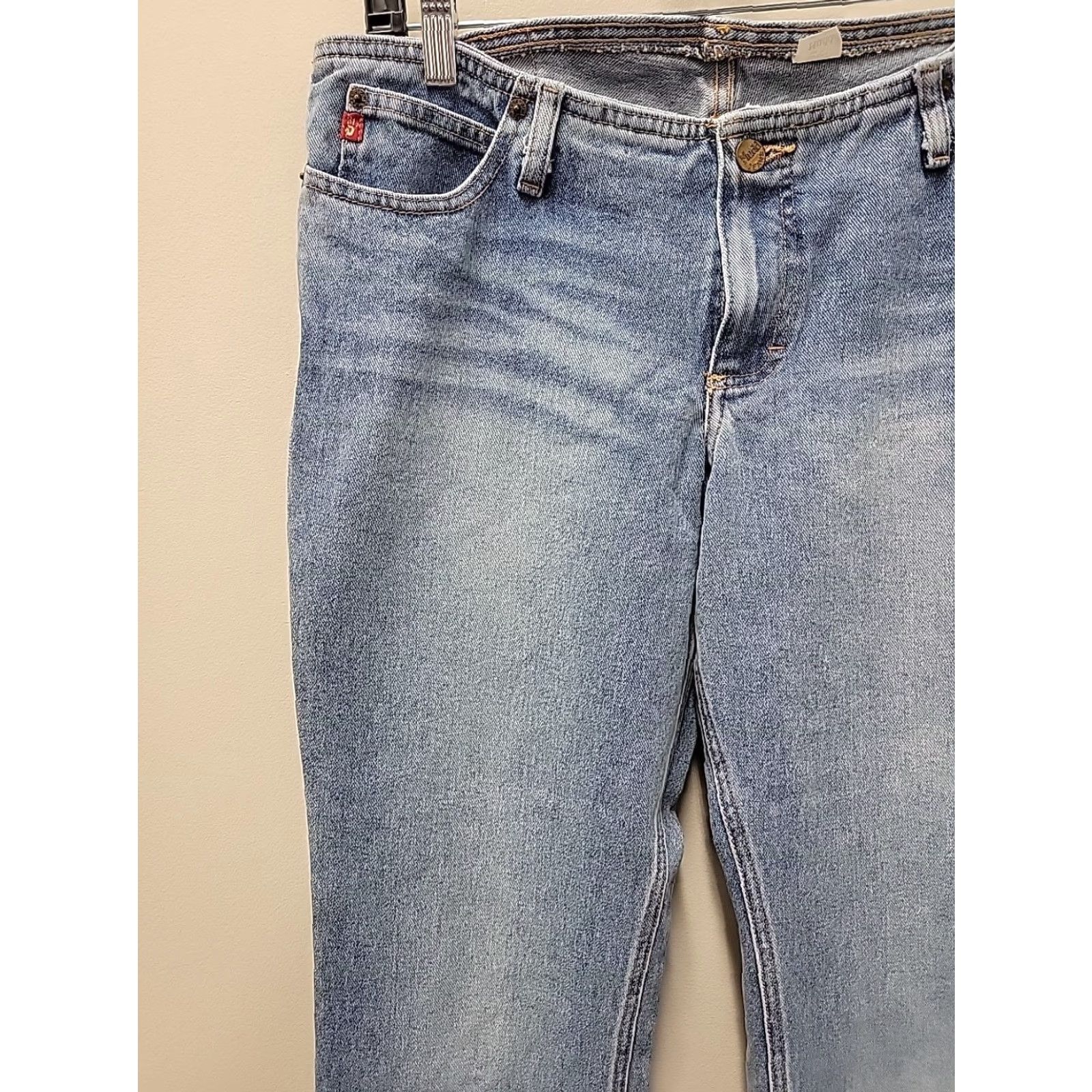 Vintage VINTAGE Mudd Jeans Flared Denim 5-Pocket Low Rise 13 Womens Blue Light Wash 31 Inseam Regular Fit Size 24" / US 00 / IT 34 - 3 Thumbnail