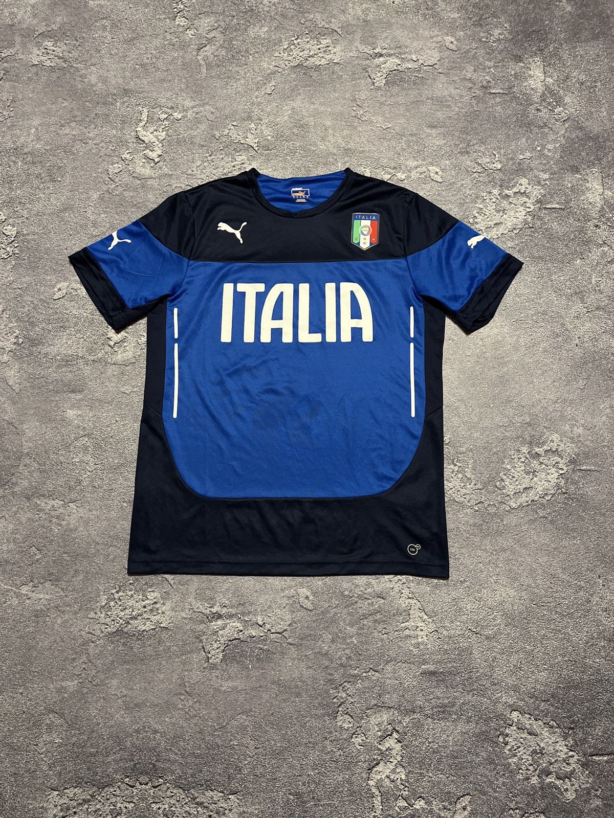 Neil Barrett × Puma × Vintage Puma Italy Vintage Neil Barrett Soccer Jersey Tee Size US L / EU 52-54 / 3 - 1 Thumbnail
