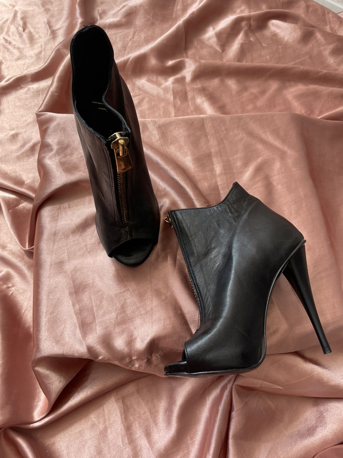Giuseppe Zanotti Giuseppe Zanotti boots Size US 6 / IT 36 - 4 Thumbnail