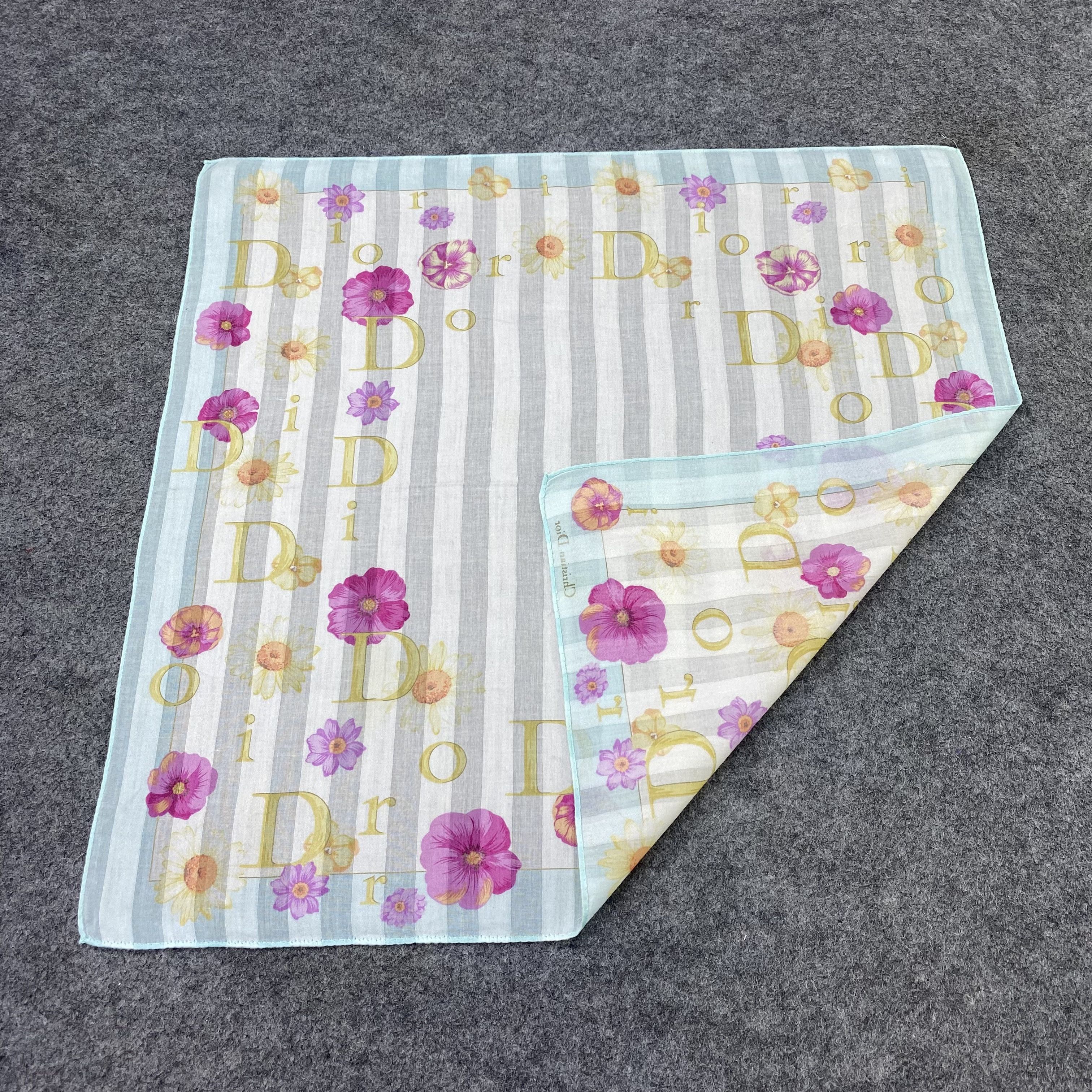 Vintage Christian Dior Handkerchief Neckerchief Bandana-B2070 Size ONE SIZE - 5 Thumbnail