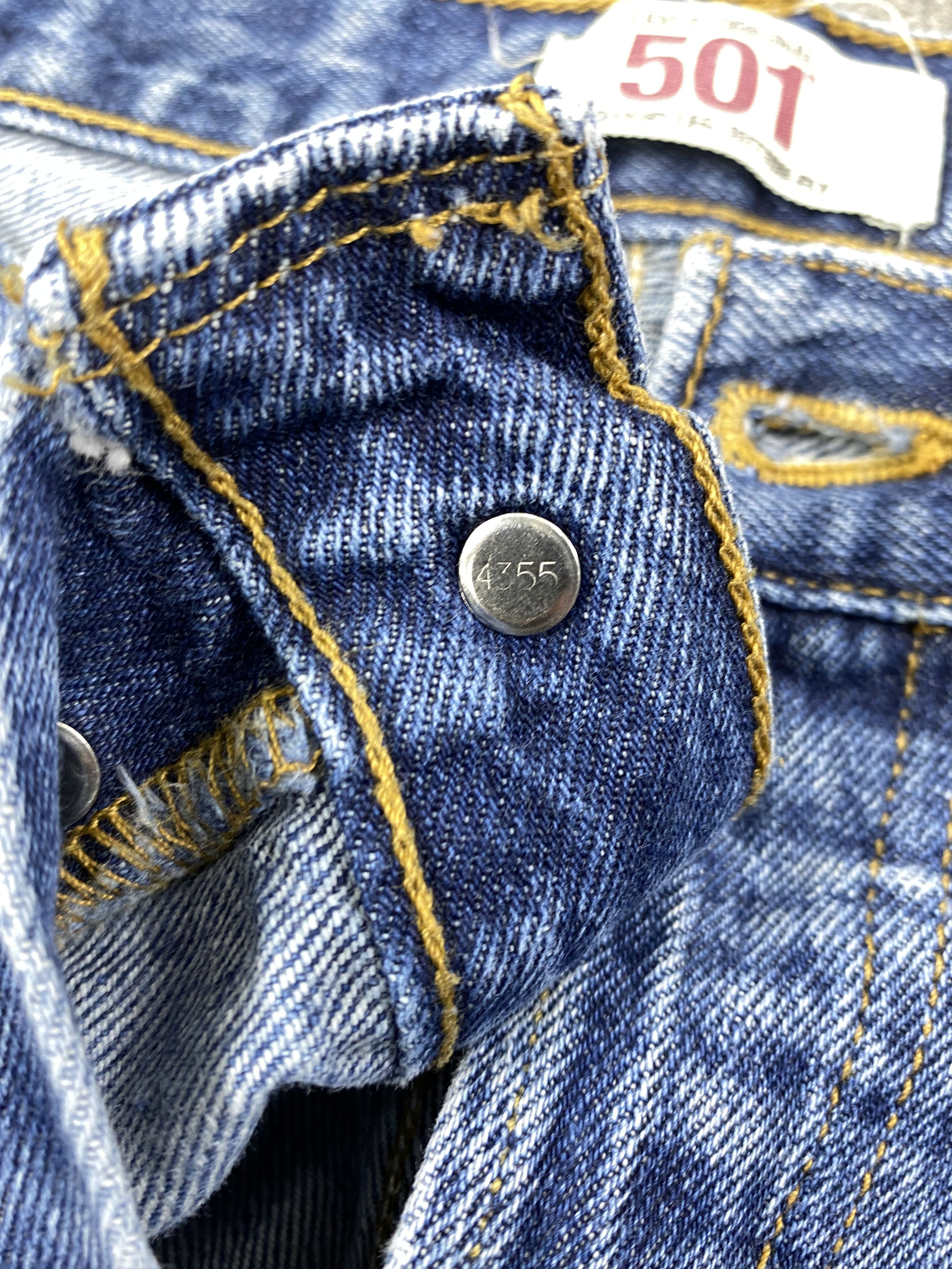 Levi's Distressed Blue Vintage Levi's 501 39x29.5 Denim -JN1657 Size US 39 - 7 Thumbnail