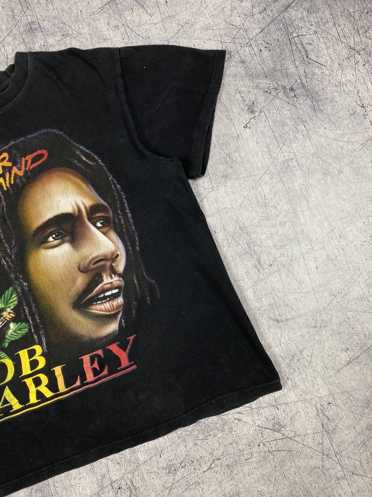 Bob Marley Vintage 00s Bob Marley Legend 420 Weed Ganja Y2K Tee T-Shirt Size US M / EU 48-50 / 2 - 4 Thumbnail