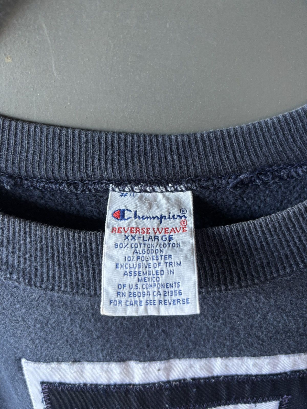 Vintage Vintage champion reverse weave U of A sweatshirt Size US XXL / EU 58 / 5 - 2 Thumbnail