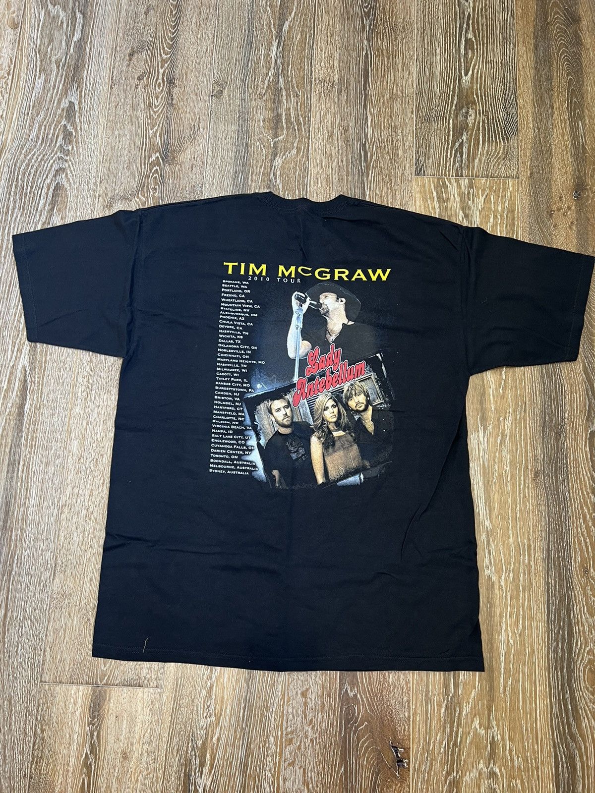 Band Tees × Vintage 2010 tim mcgraw tour tee Size US XL / EU 56 / 4 - 2 Thumbnail