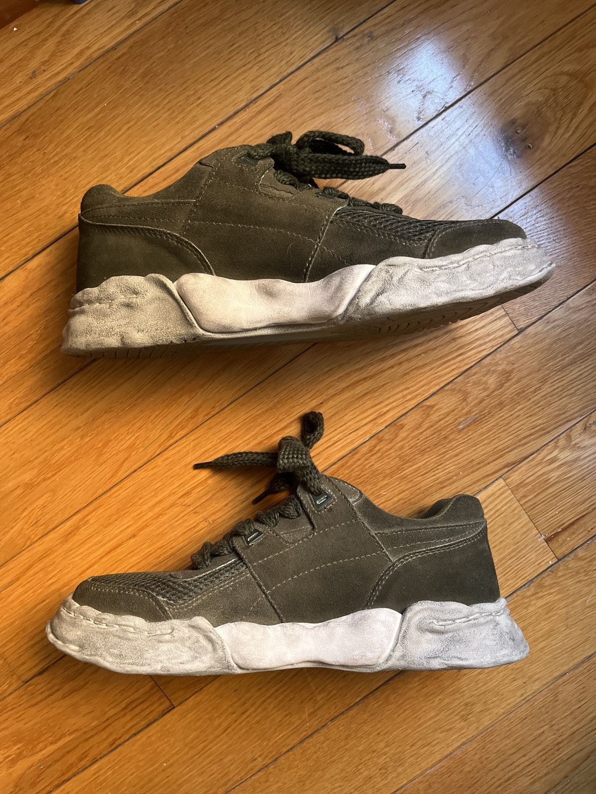 Maison MIHARA YASUHIRO BARELY WORN Army Green Maison Mihara Yasuhiro Sneakers Size US 9 / EU 42 - 2 Thumbnail