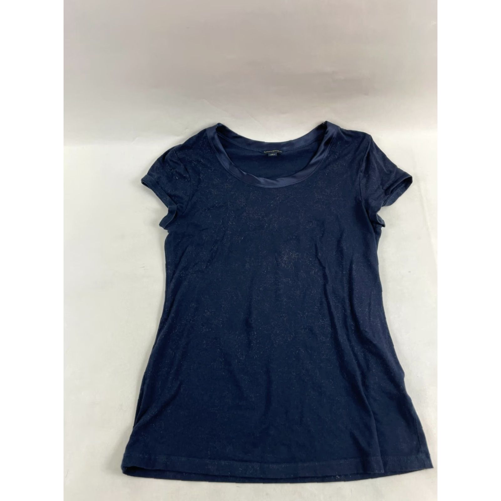 Banana Republic Banana Republic Shirt Womens Size M Navy Blue Metallic Gold Floral Short Sleeve Size M / US 6-8 / IT 42-44 - 2 Thumbnail
