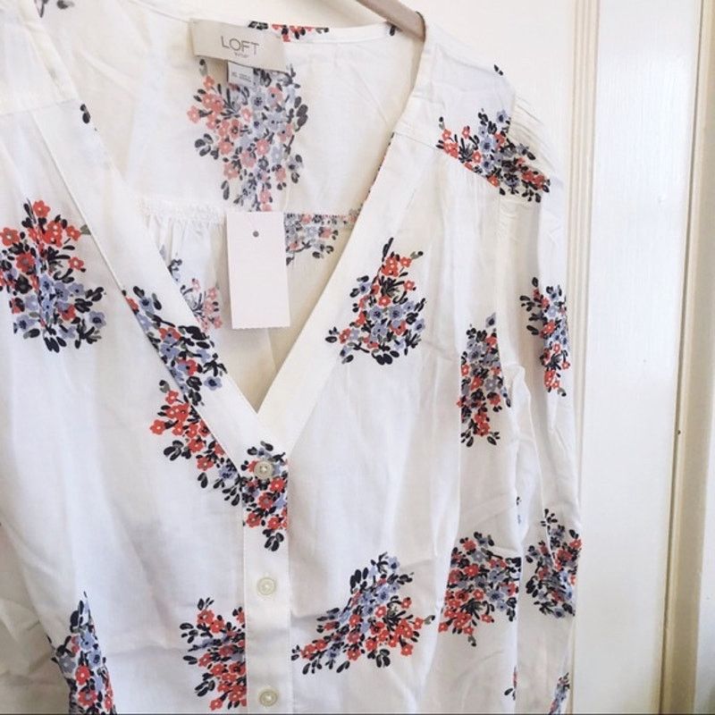 Loft LOFT White Floral Knot Front Shirt Size XS / US 0-2 / IT 36-38 - 7 Thumbnail