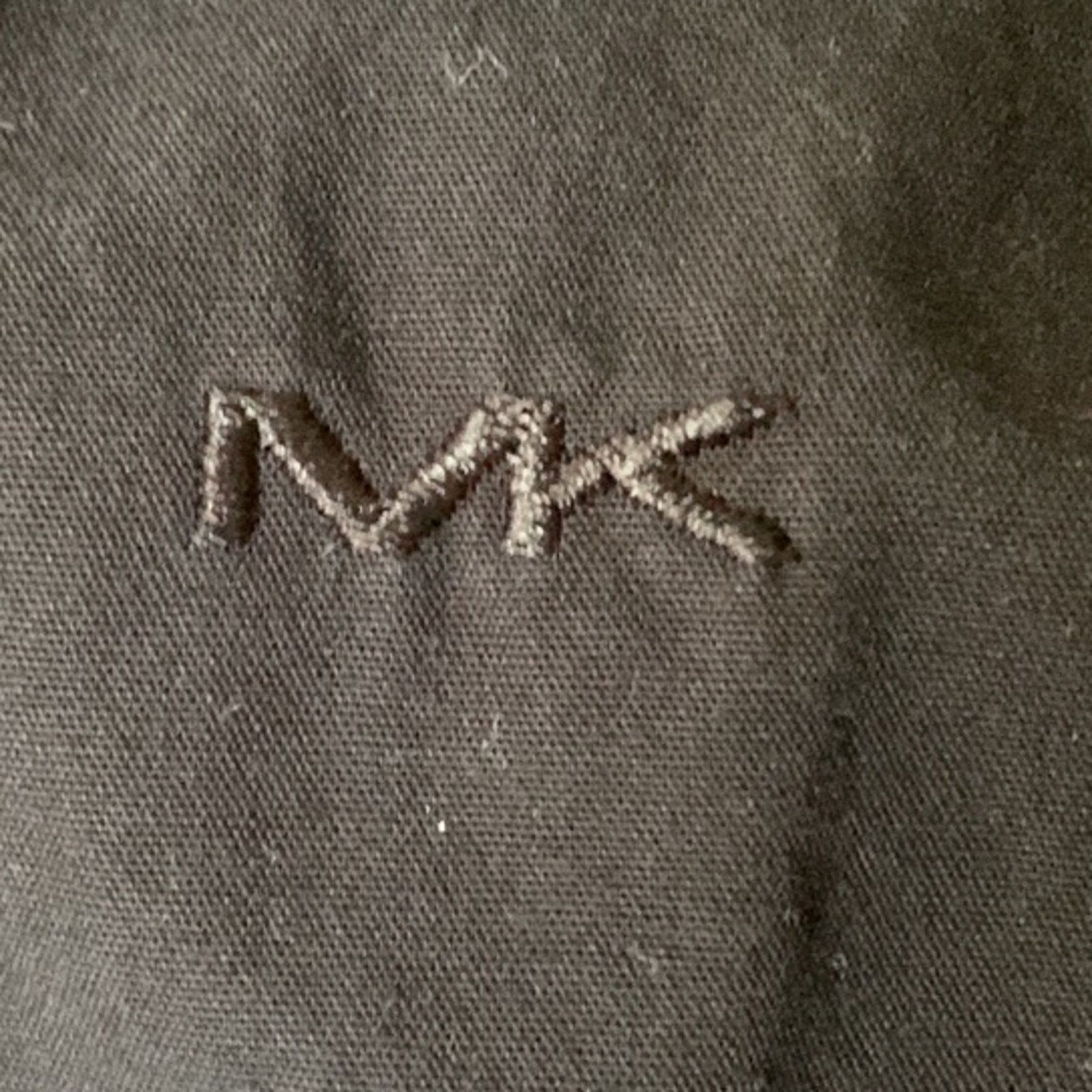Michael Kors Michael Kors Men's Large Tailored Fit Black, Button down Size US L / EU 52-54 / 3 - 10 Thumbnail
