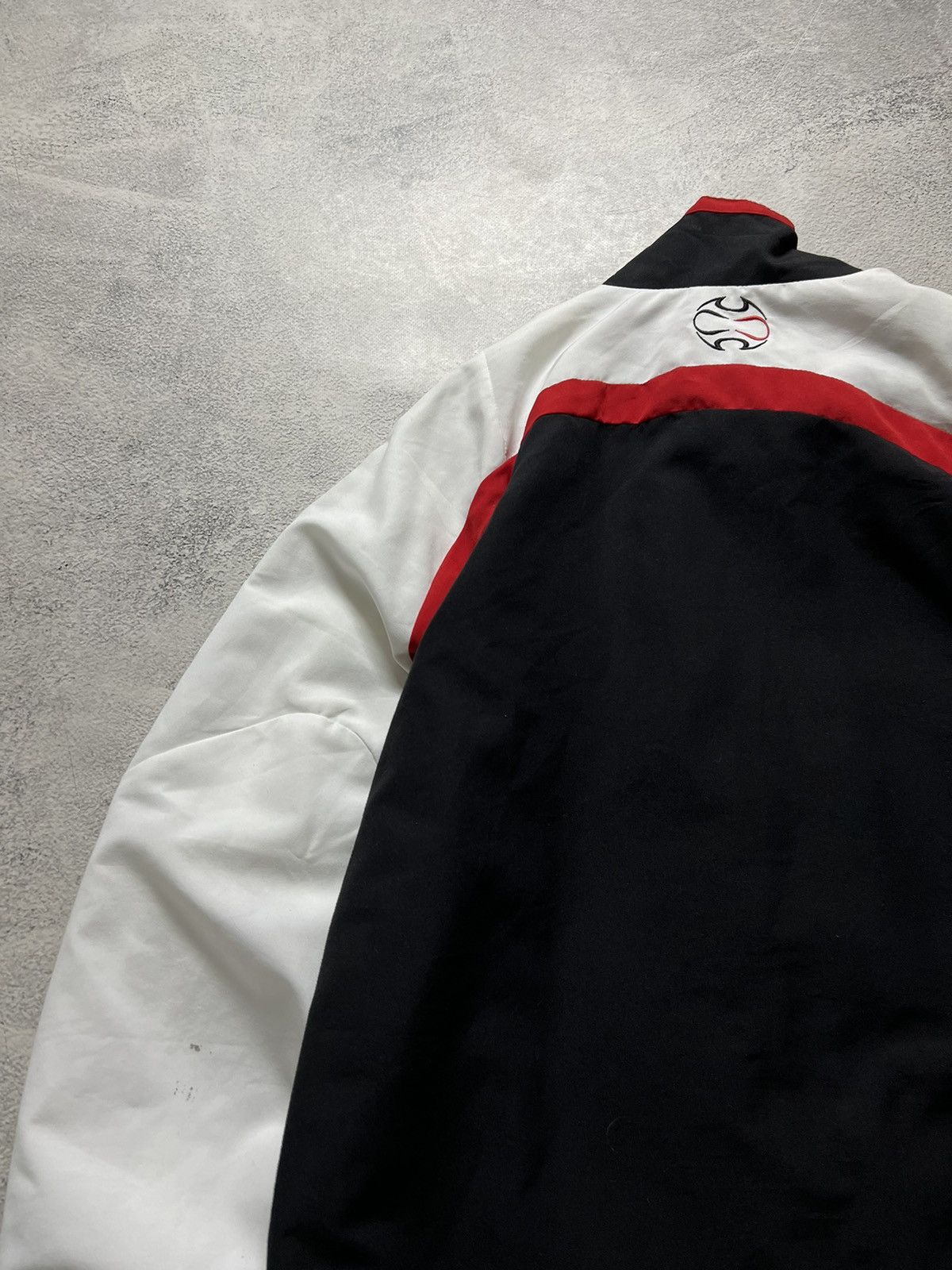 Adidas Vintage Y2k Adidas Liverpool 🤍🖤 Soccer Jacket 00’s Size US S / EU 44-46 / 1 - 6 Thumbnail
