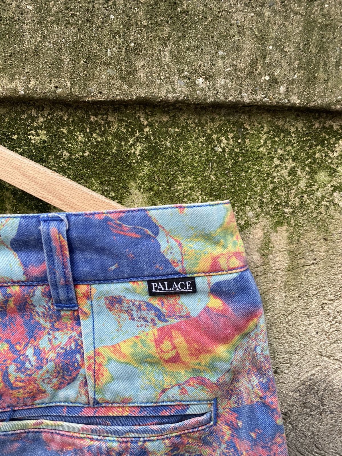 Palace Palace Overprinted Pants Size US 32 / EU 48 - 5 Thumbnail