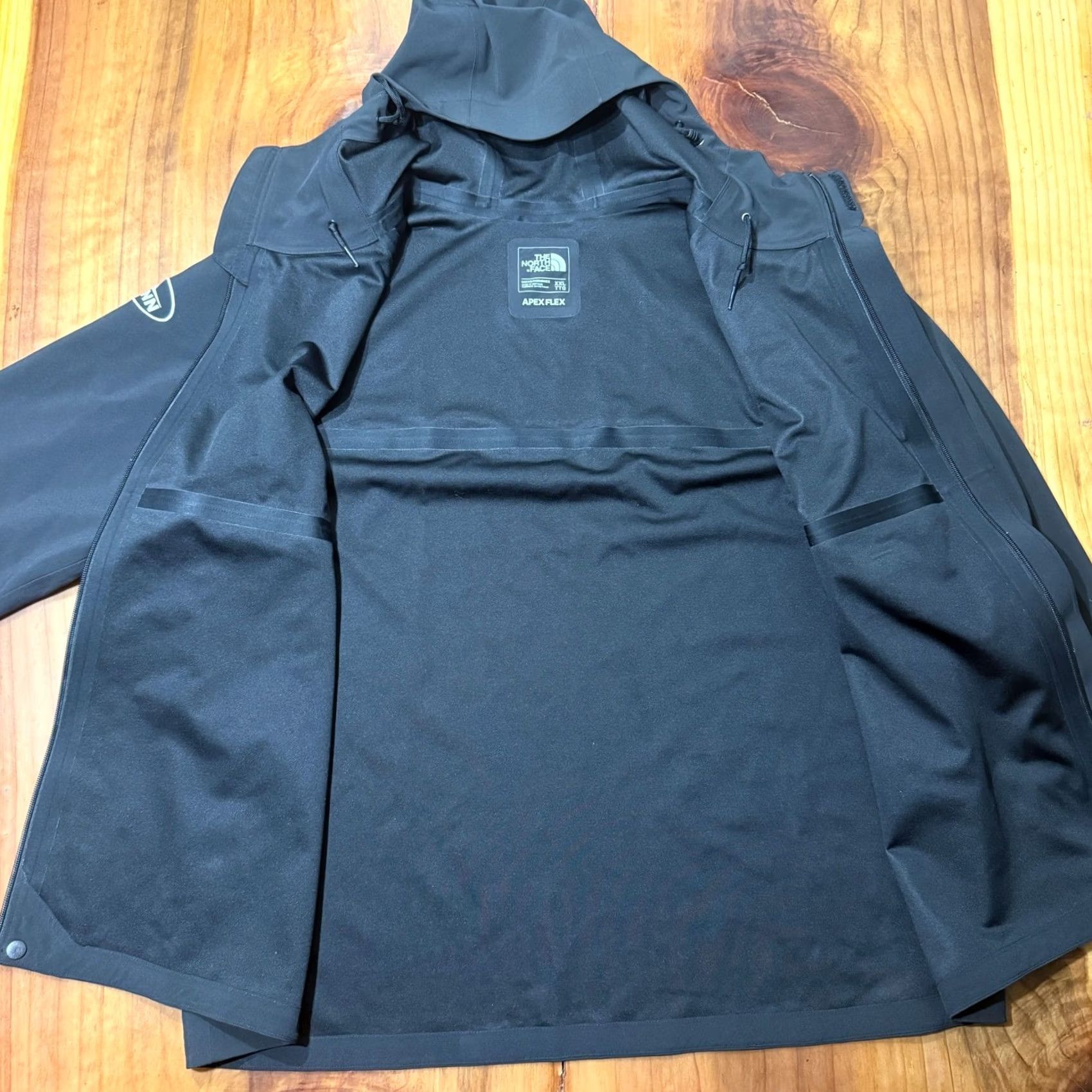 The North Face The North Face Apex Flex Jacket Men XXL Softshell Coat Hooded Zip Black 90s Hiking Ski Coat Mens Size US XXL / EU 58 / 5 - 3 Thumbnail