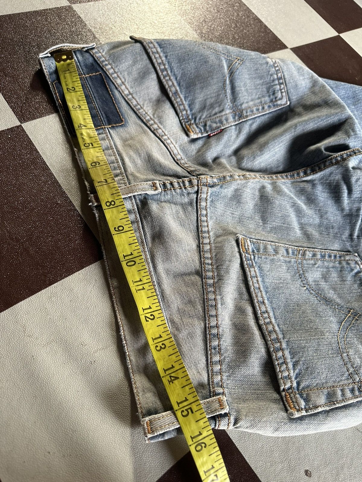 Levi's Vintage Levi’s distressed denim jeans Size US 30 / EU 46 - 8 Thumbnail