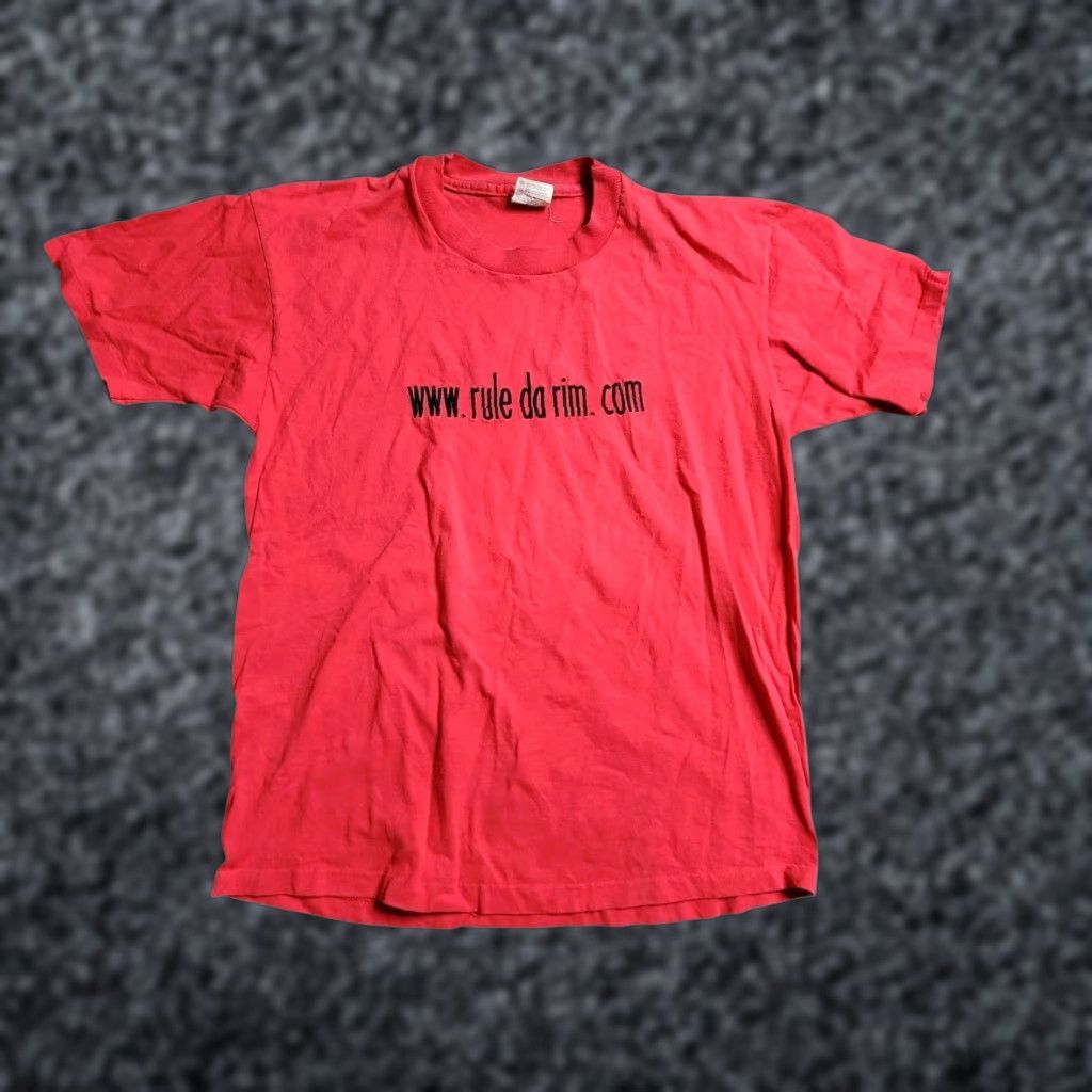 Vintage VINTAGE College Wear XL Rule the Rim Basketball T-Shirt Red 90s Sports Mens Size US XL / EU 56 / 4 - 1 Thumbnail