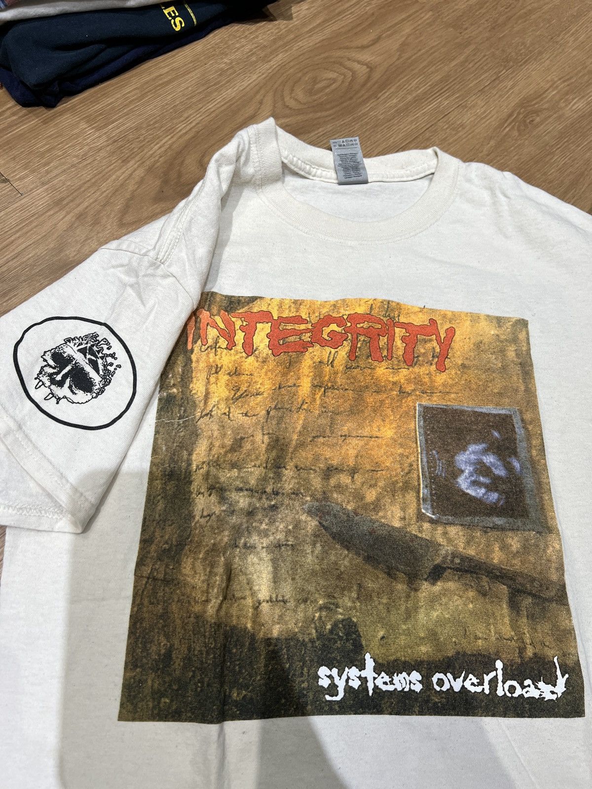 Band Tees Integrity hardcore systems overload tshirt tee Size US M / EU 48-50 / 2 - 1 Thumbnail