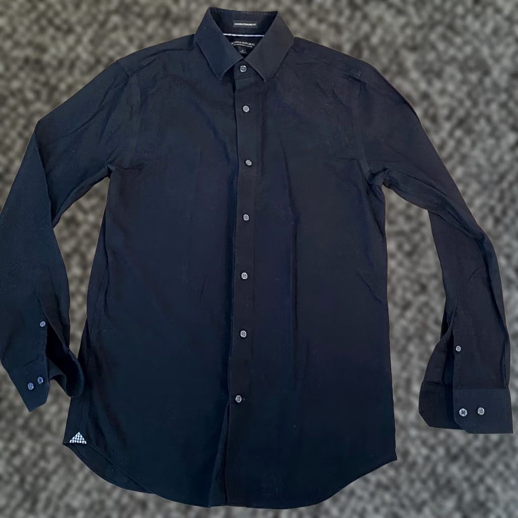 Banana Republic Banana Republic Shirt Mens S Camden Standard Fit Non-Iron Cotton Black Dress Shirt Long Sleeve Button-Down Size US S / EU 44-46 / 1 - 1 Thumbnail