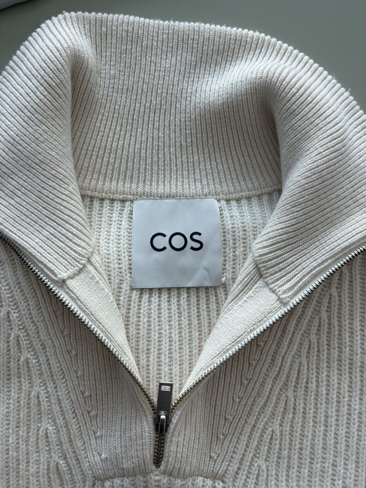 Cos COS KNIT VEST Size US M / EU 48-50 / 2 - 5 Thumbnail