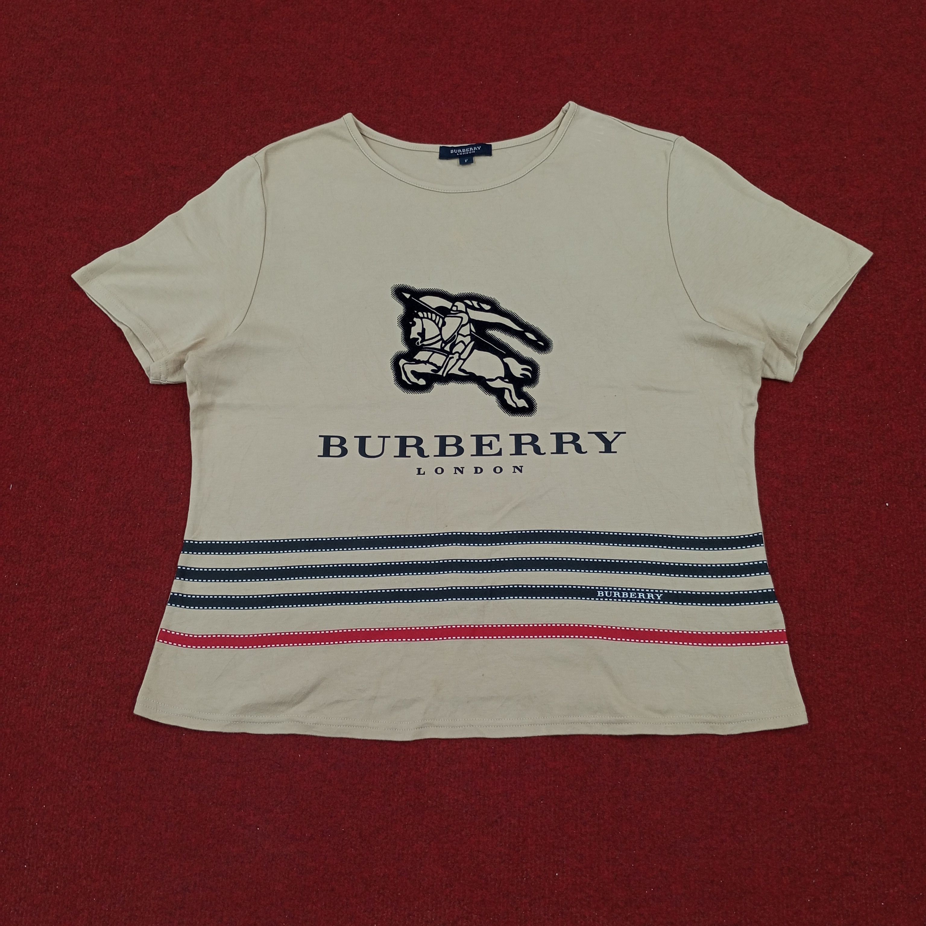 Burberry × Vintage Burberry London Fashion Brand Logo Design Custom Art Tshirt Size S / US 4 / IT 40 - 1 Thumbnail