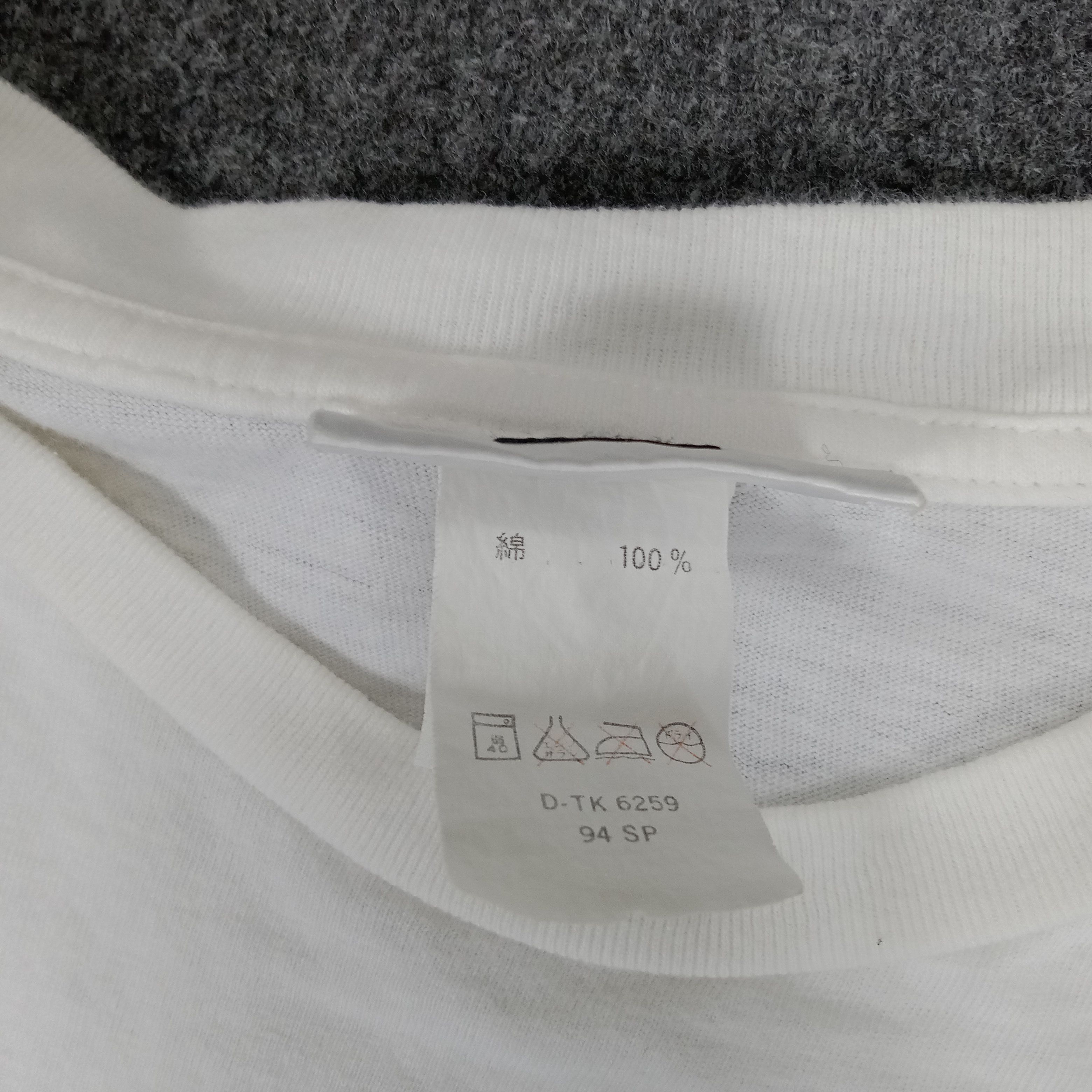 DKNY × Vintage DKNY Jeans Devotion American Style Tshirt Size US XL / EU 56 / 4 - 4 Thumbnail