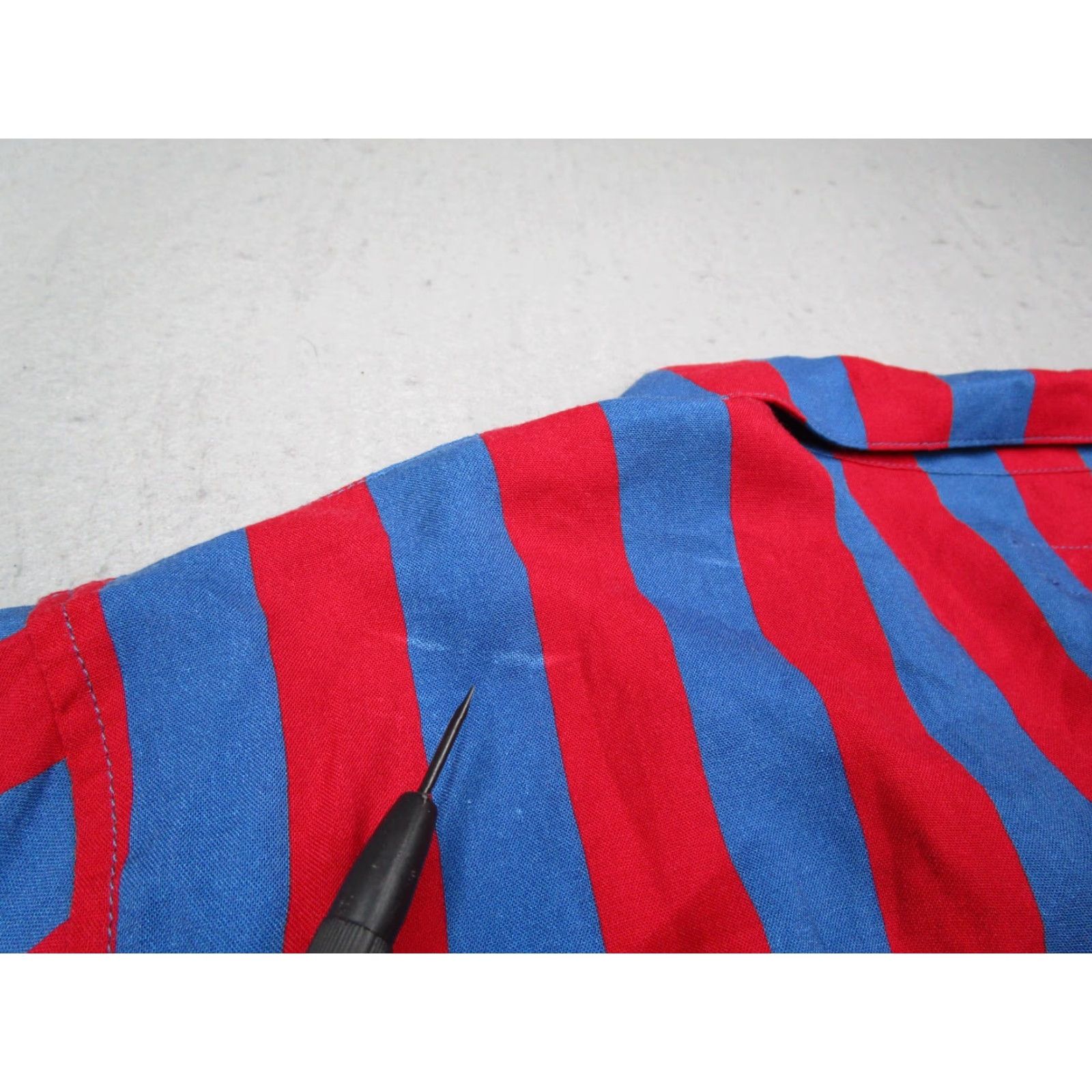 Fucking Awesome F*ckingAwesome Button-Up Shirt Mens Medium Red Blue Striped Graphic Skate Brain Function Club Size US M / EU 48-50 / 2 - 5 Thumbnail