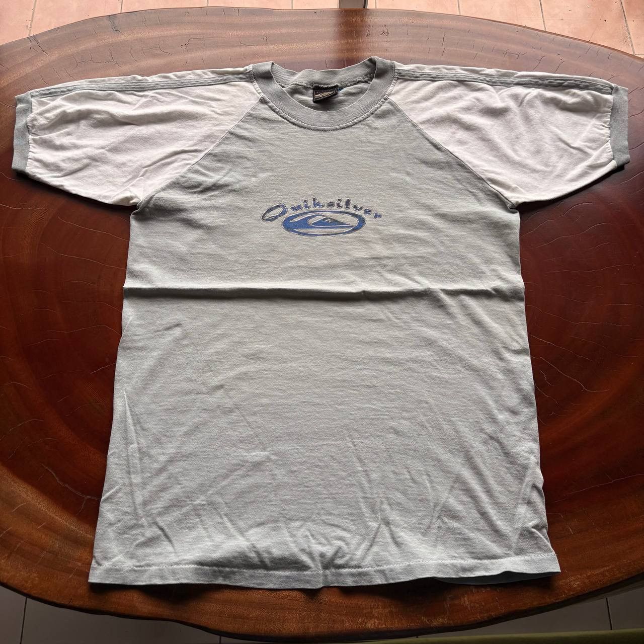 Quiksilver Vintage 90s Quiksilver Surfing Surf Boarding Raglan Tshirt Size US L / EU 52-54 / 3 - 4 Thumbnail