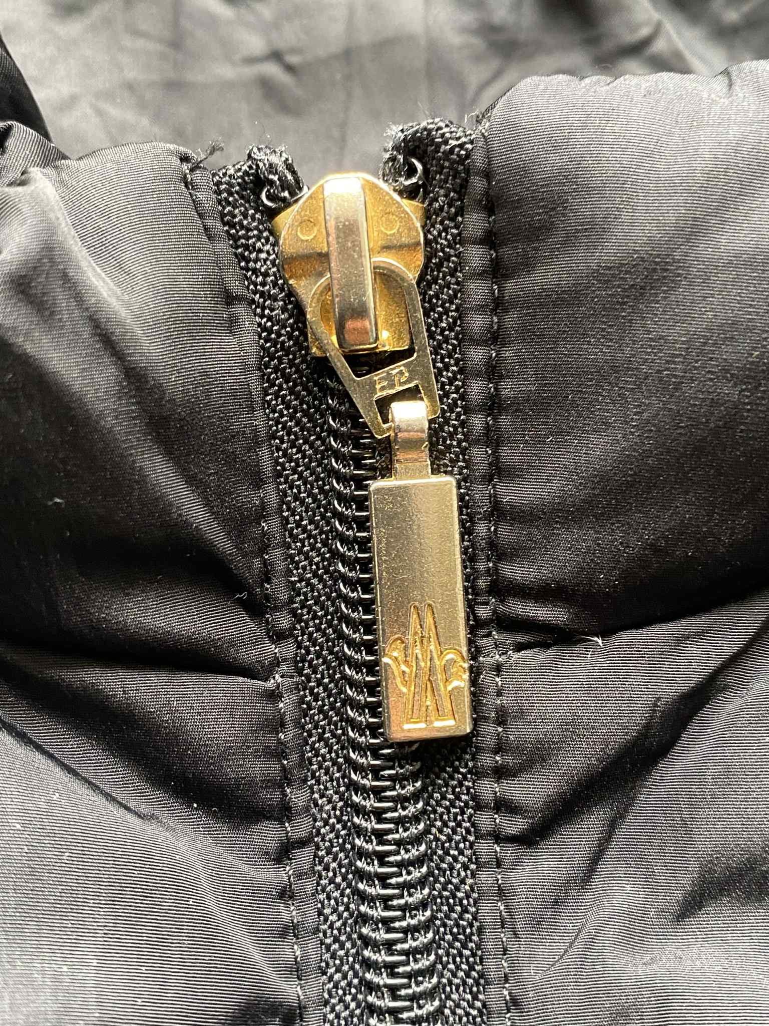 Moncler Vintage Moncler Long Quilted Puffer Jacket Size S / US 4 / IT 40 - 3 Thumbnail
