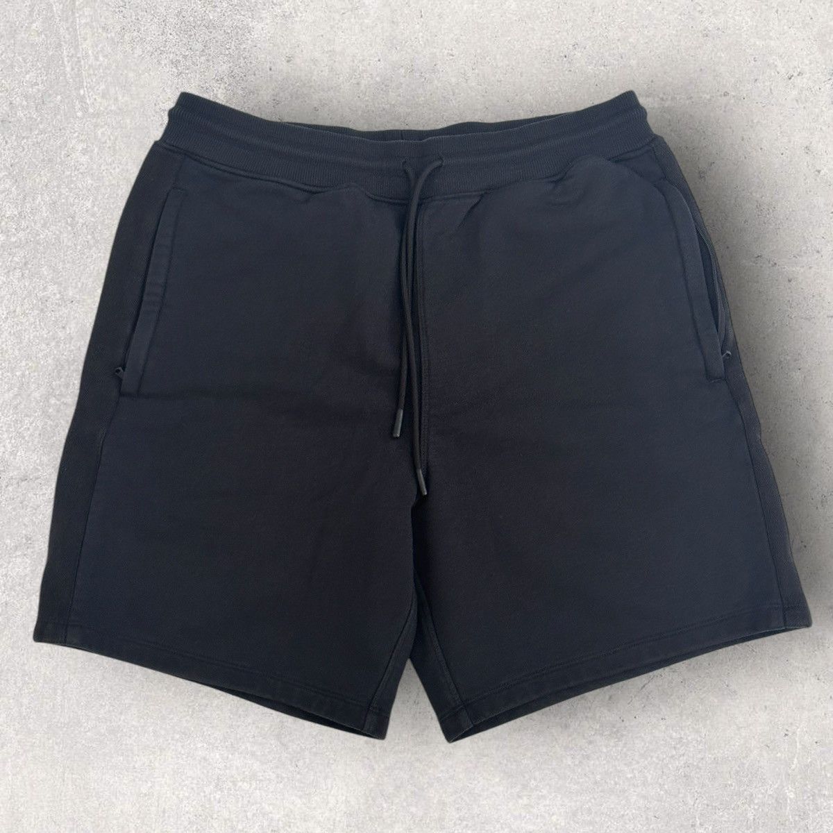 Fabletics Fabletics Sweat Shorts Size US 32 / EU 48 - 1 Thumbnail