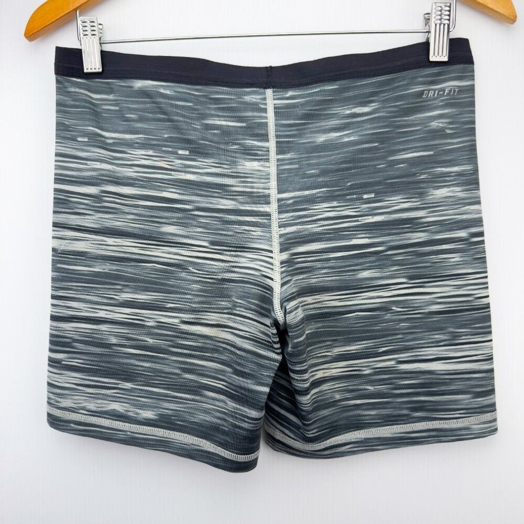 Nike NIKE DRi-Fit Spacedye Heathered Green White Shorts Size M Size 24" / US 00 / IT 34 - 2 Thumbnail