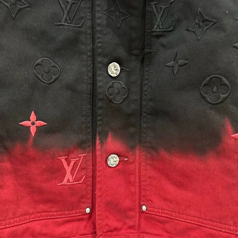 Louis Vuitton Louis Vuitton Gradient denim embroidered jacket Size US M / EU 48-50 / 2 - 3 Thumbnail