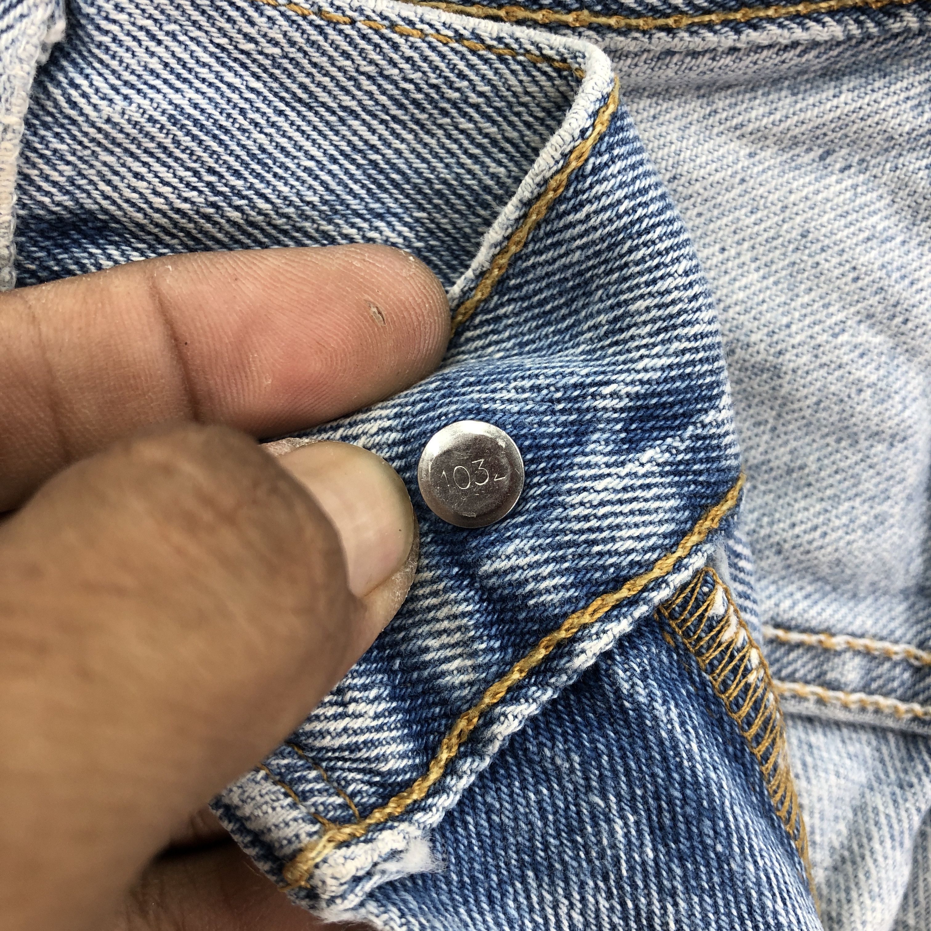 Levi's Vintage Y2k Levis 560 Light Wash Jeans Levi's Sunfaded Denim Size US 36 / EU 52 - 7 Thumbnail