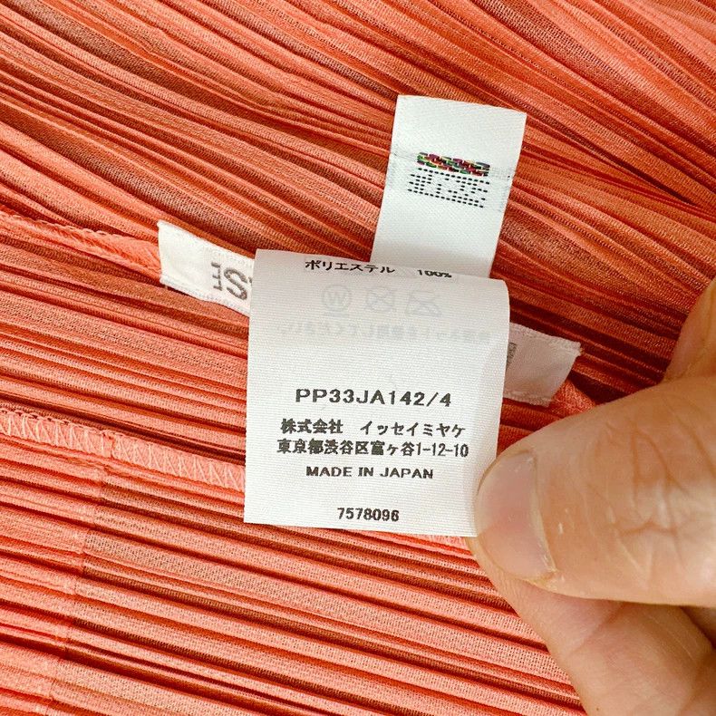 Issey Miyake Issey Miyake size:4 Orange pleated cardigan Size S / US 4 / IT 40 - 3 Thumbnail