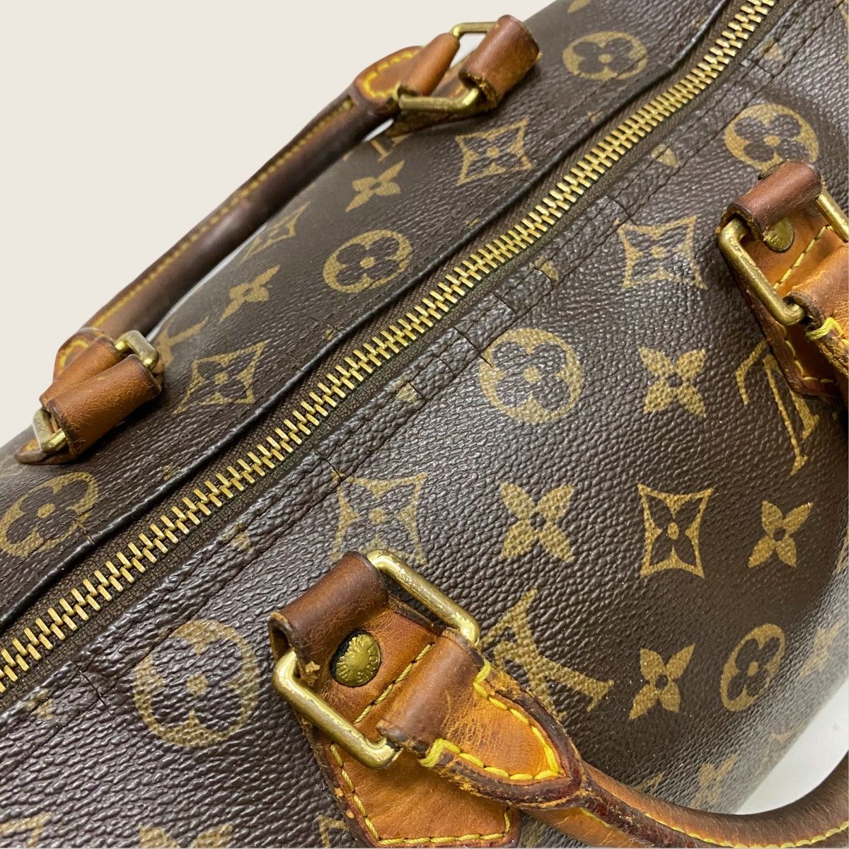 Louis Vuitton ‼️LASTDROP‼️ AUTHENTIC LOUIS VUITTON MONOGRAM SPEEDY 30 BAG Size ONE SIZE - 7 Thumbnail