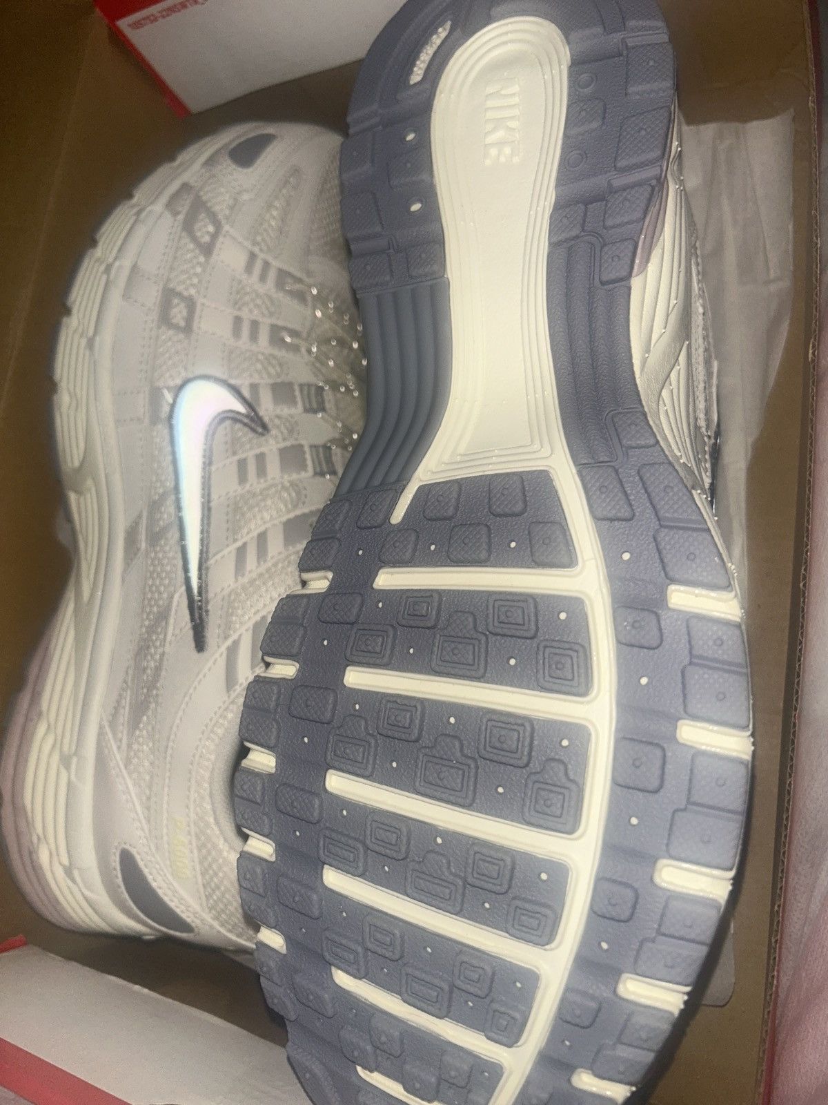 Nike Nike p6000s Size US 8.5 / EU 41-42 - 6 Thumbnail