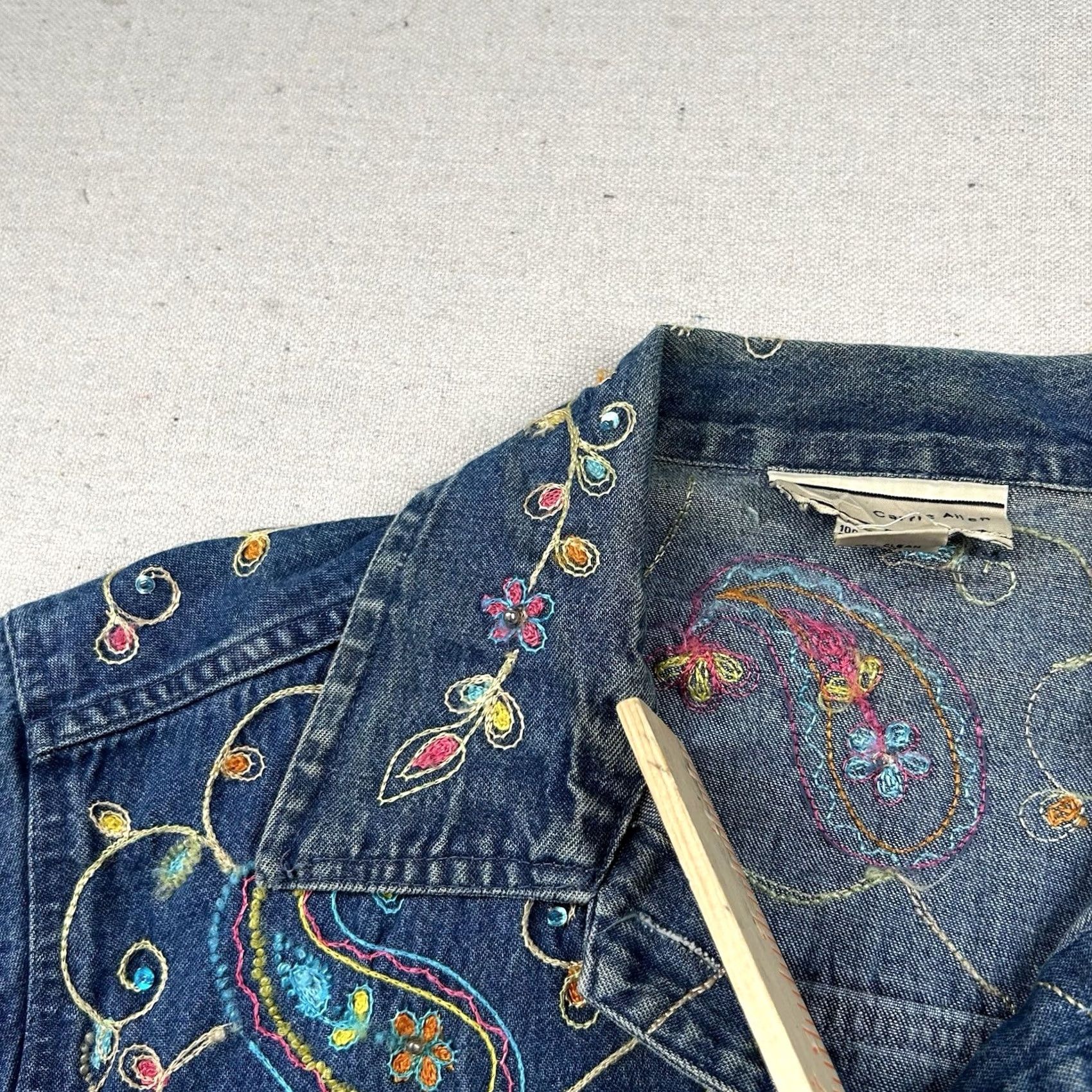 Denime Carrie Allen Womens M Denim Jacket All Over Embroidered Crochet Chain Stitch Blue Size M / US 6-8 / IT 42-44 - 6 Thumbnail
