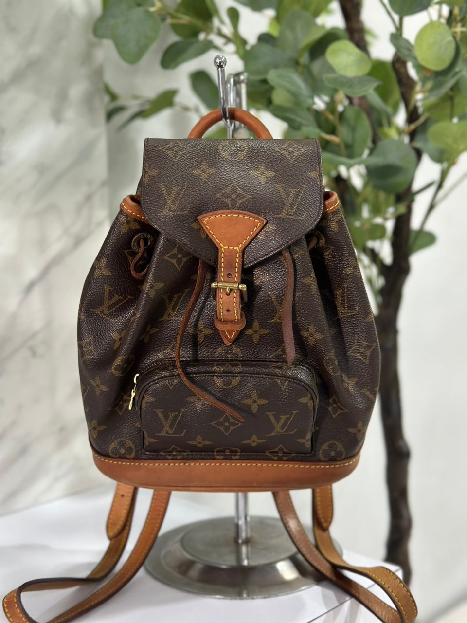 Authentic louis vuitton backpack hotsell