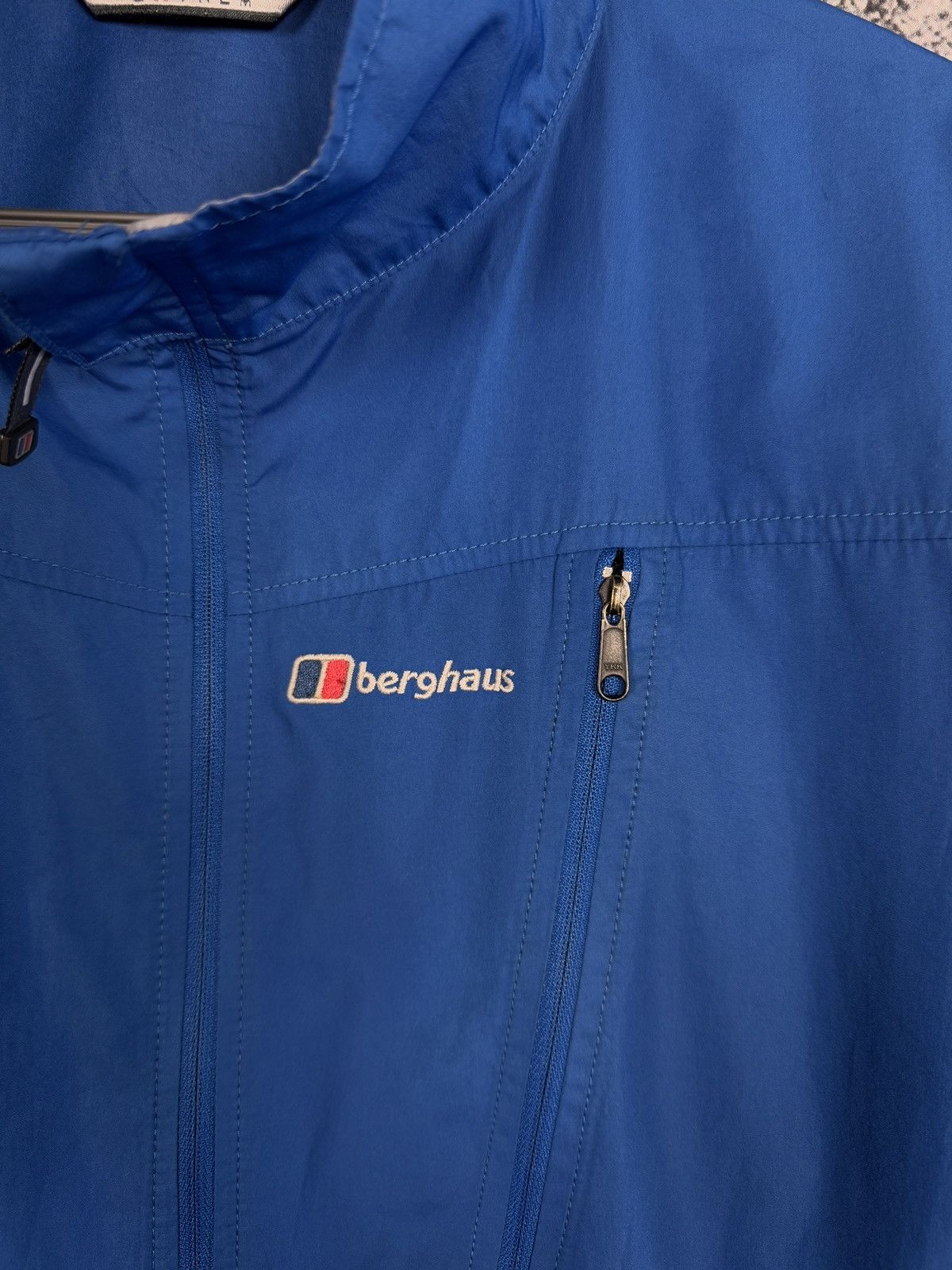 Berghaus Berghaus Extrem Lightweight Jacket Outdoor Hiking Size L Size US L / EU 52-54 / 3 - 6 Thumbnail