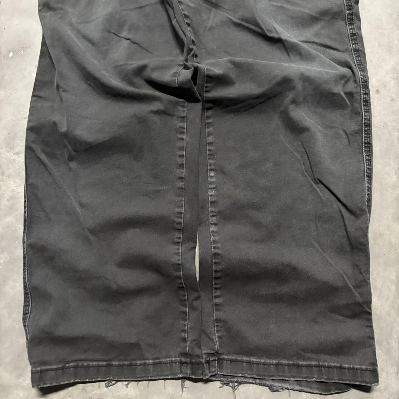 Japanese Brand × Vintage Crazy Vintage Y2K/2000s Grunge Faded Black Skater Cargo Pants! Size US 38 / EU 54 - 6 Thumbnail