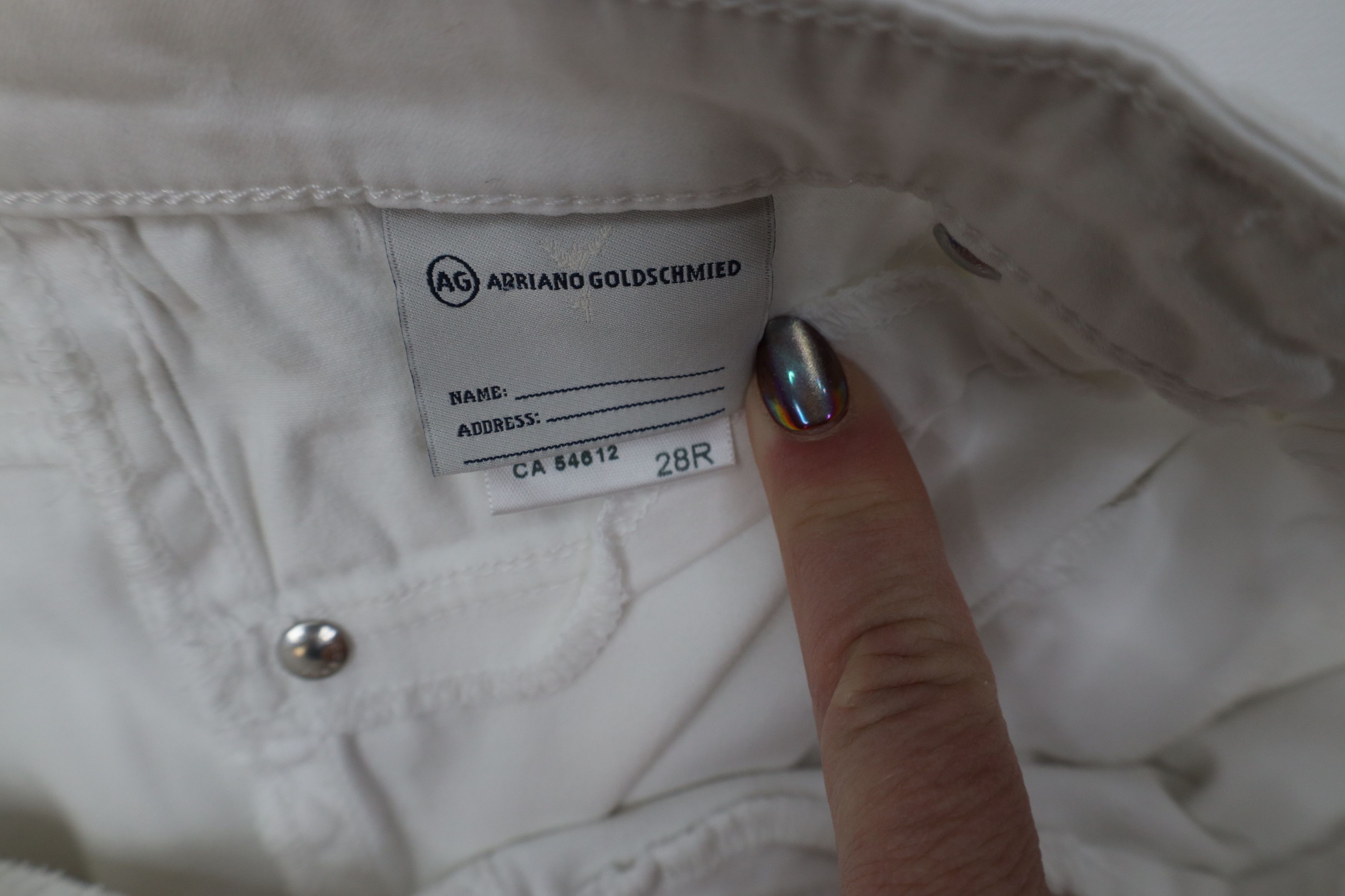 AG Adriano Goldschmied Adriano Goldschmied The Stilt Cigarette Leg Pants White Size 28" / US 6 / IT 42 - 10 Thumbnail