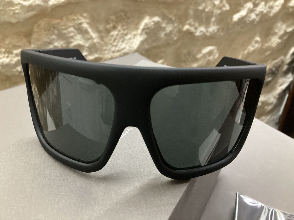 Rick Owens NEVER WORN/ Rick Owens Matt Black Davis Sunglasses Size ONE SIZE - 2 Thumbnail
