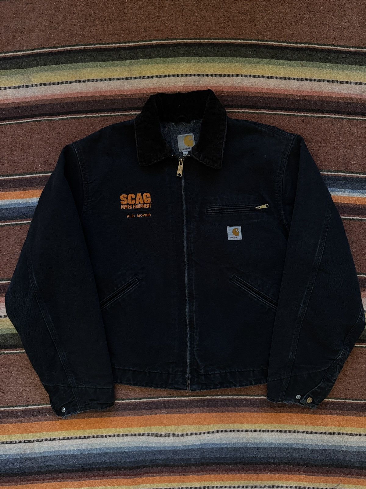 Carhartt × Vintage 2012 J001 Black Detroit Carhartt Work Jacket Size US L / EU 52-54 / 3 - 2 Thumbnail