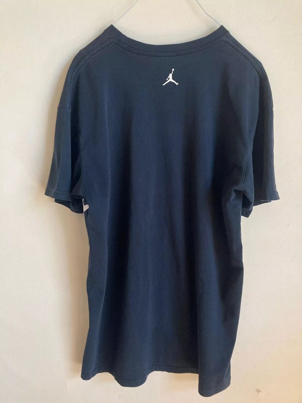Nike RARE Jordan Nike T-shirt Size US XL / EU 56 / 4 - 5 Thumbnail