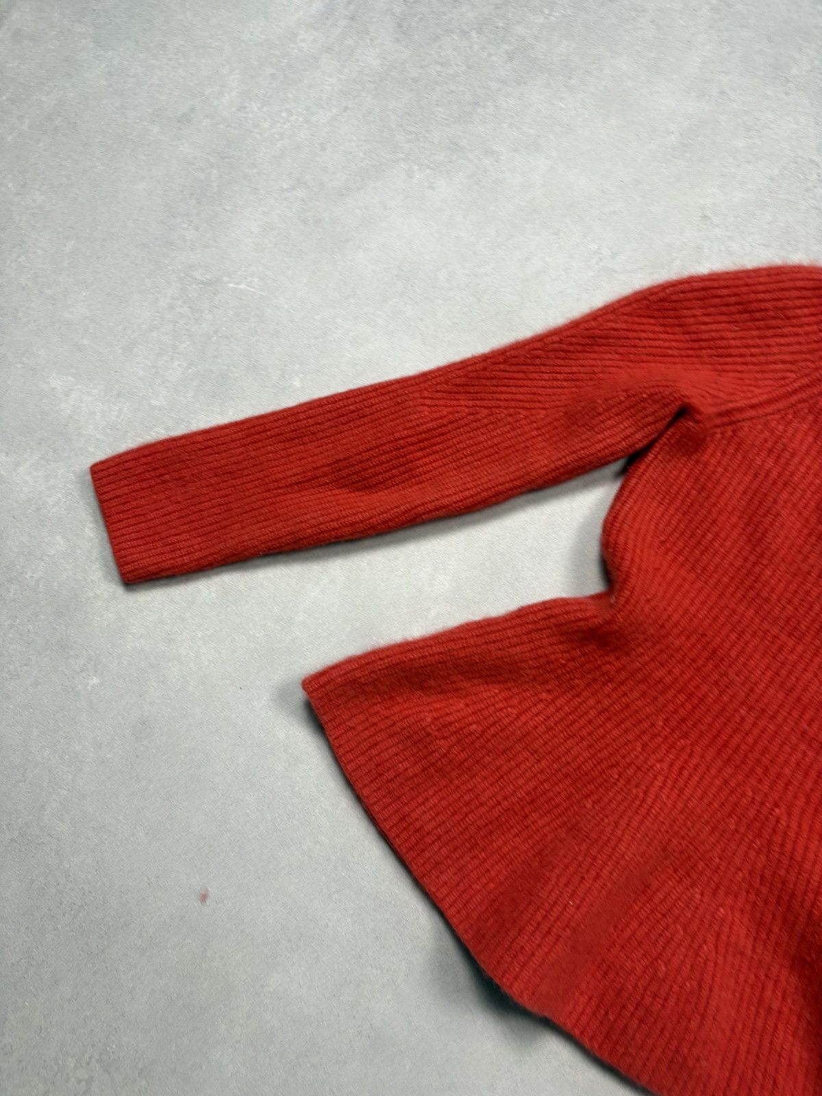 Iris von Arnim Iris Von Arnim Cashmere Peplum Knit Sweater Red M Italy Rare Size M / US 6-8 / IT 42-44 - 16 Thumbnail