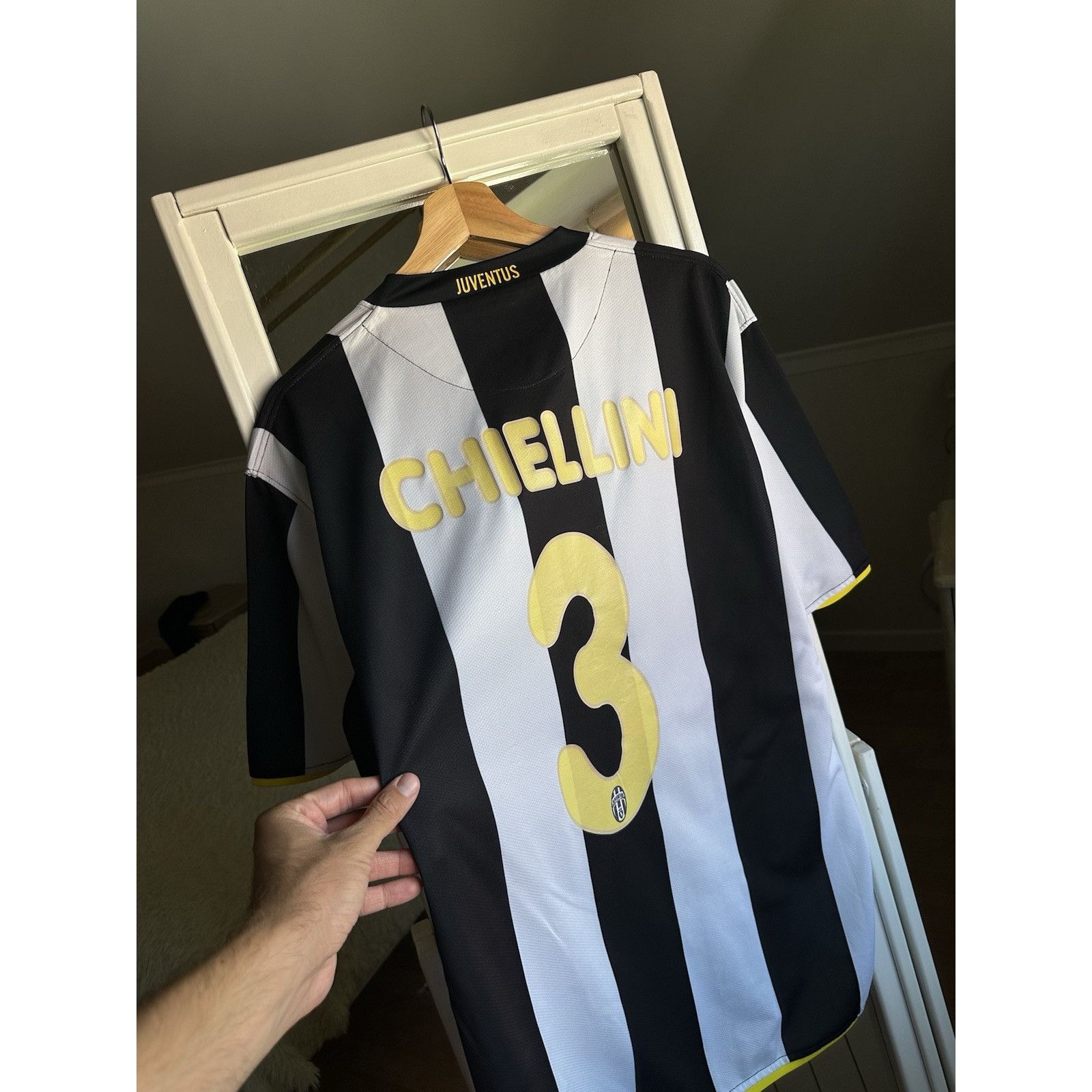 Nike Juventus 2008-2009 player Chiellini 3 Home Football Shirt Size US XL / EU 56 / 4 - 5 Thumbnail