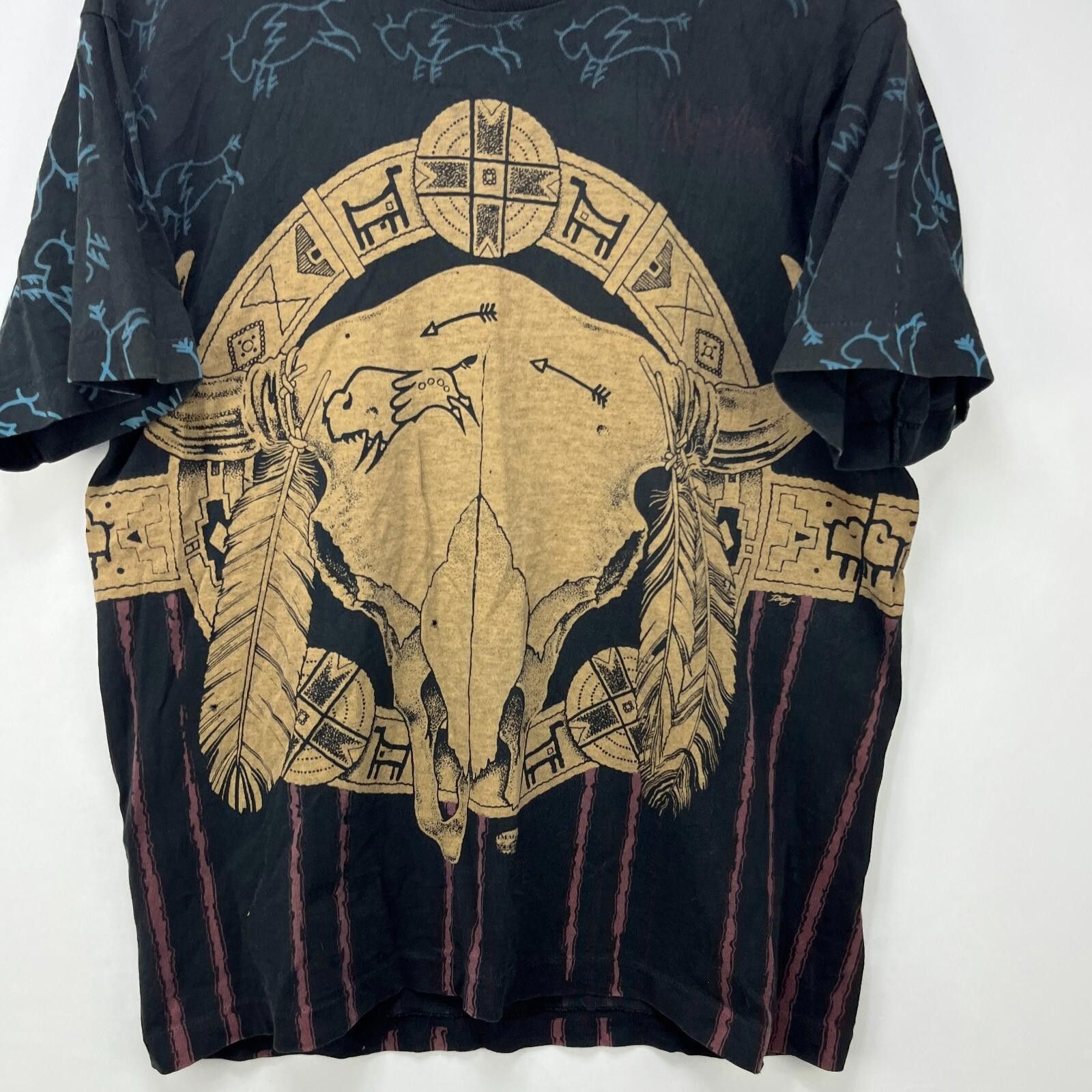Vintage Vintage 90s Arizona Skull Native American AOP T-Shirt Large Size US L / EU 52-54 / 3 - 2 Thumbnail