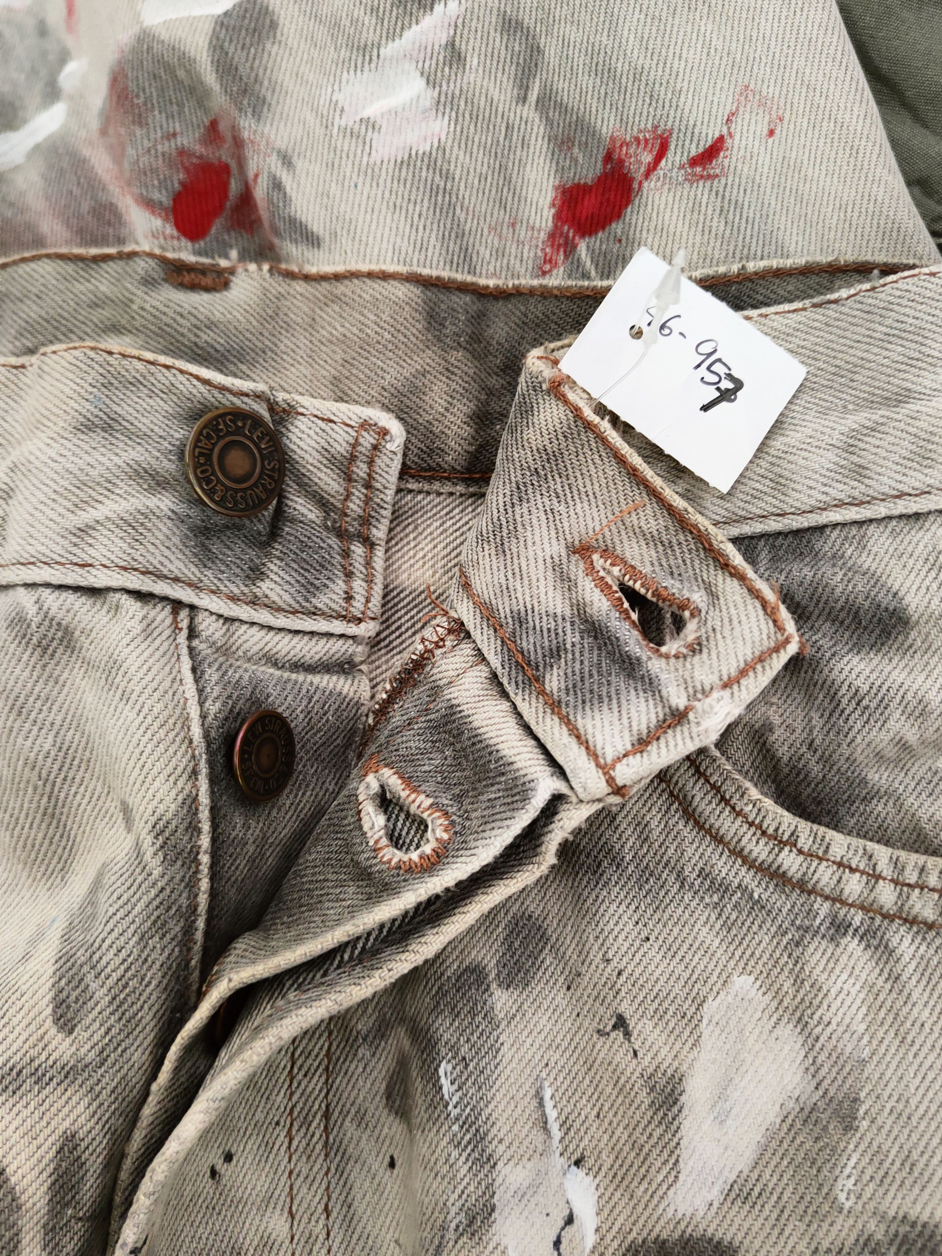 Levi's DL 501 Levi's Painter reconstructed Ripped denim #46-957 Size US 29 - 17 Thumbnail