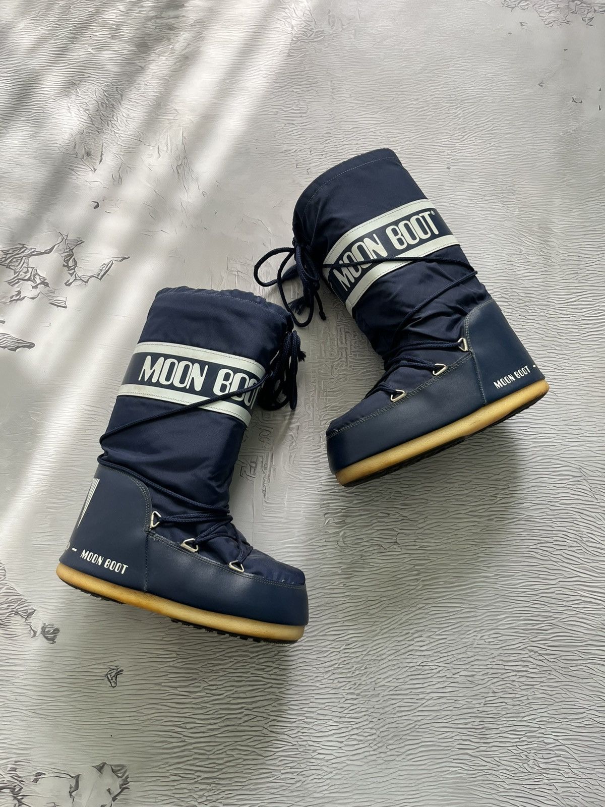 Moon Boot Y2K Moon Boot Streetwear Vintage Shoes Avant Garde Ski Blue Size US 7.5 / EU 40-41 - 1 Thumbnail