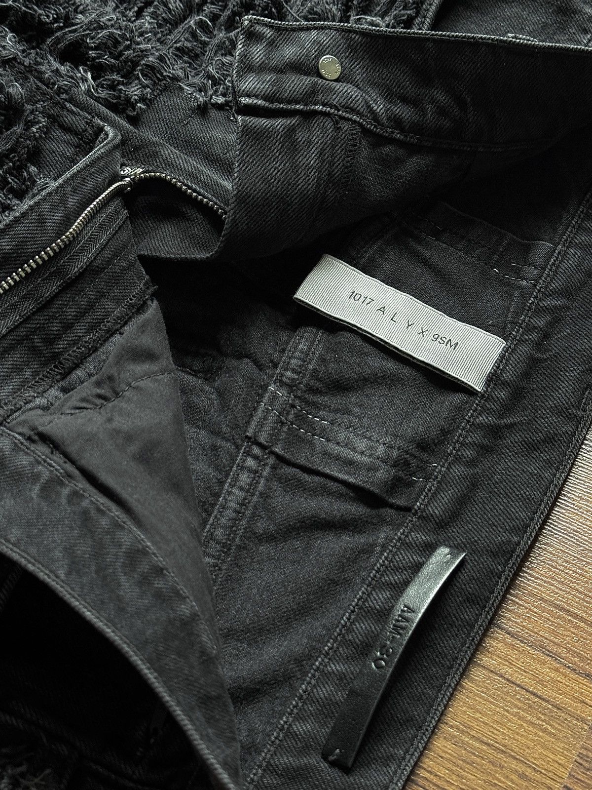 1017 ALYX 9SM × Blackmeans 1017 Alyx 9SM Blackmeans Distressed Jeans (2024) Black Size US 30 / EU 46 - 8 Thumbnail